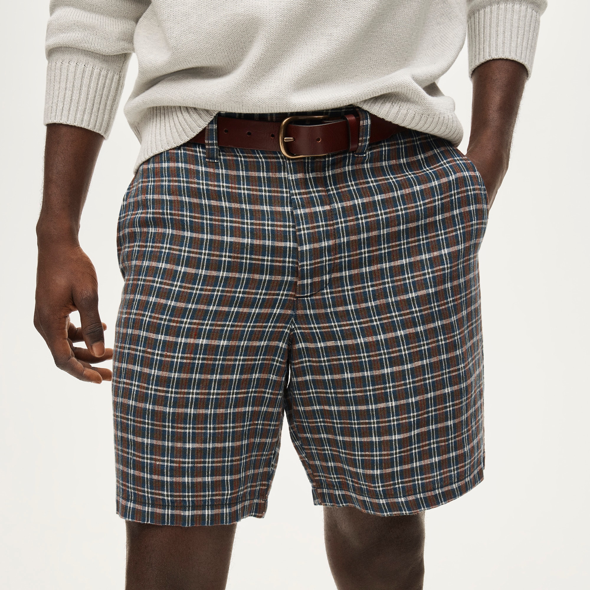 7" linen short