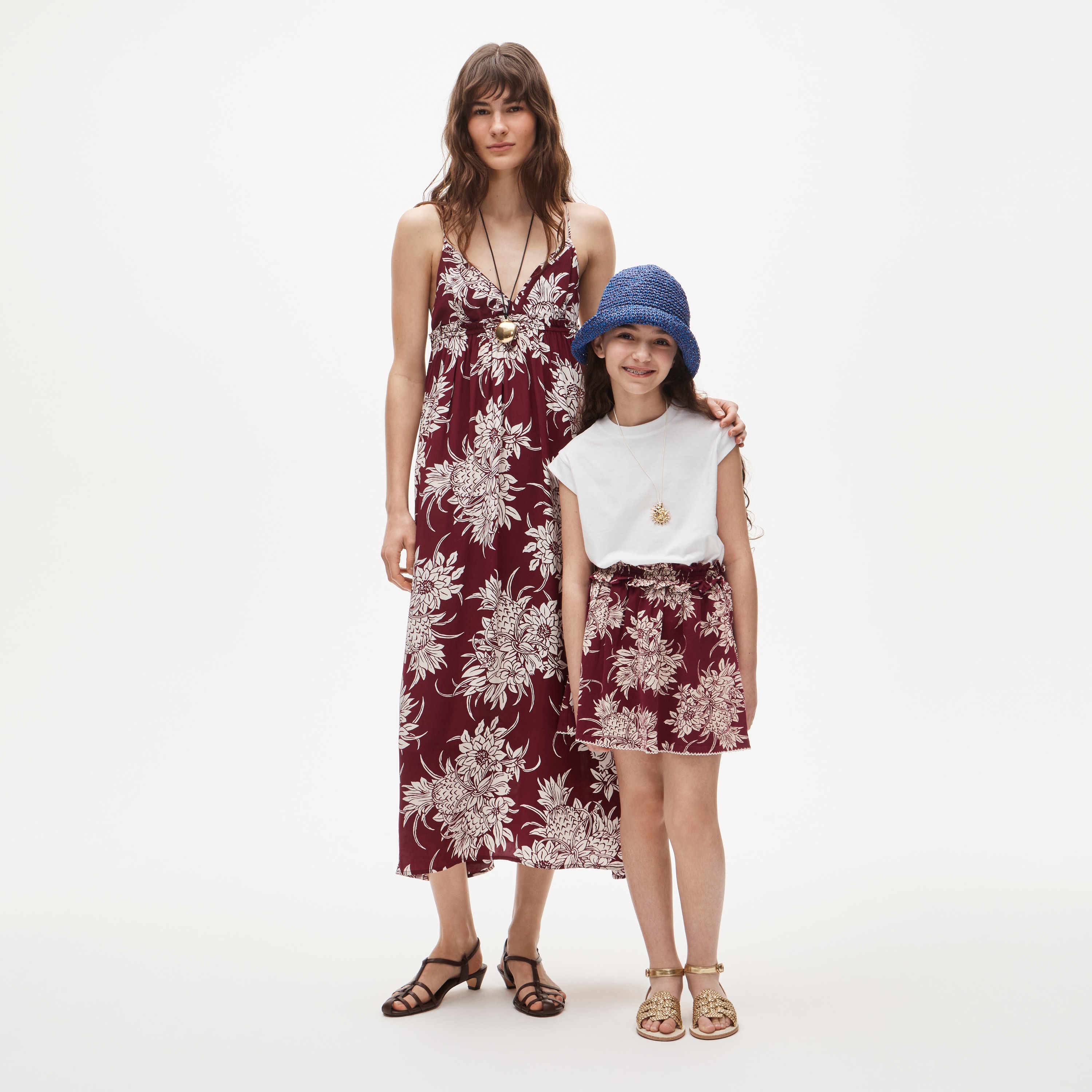 Girls' crochet-trim skirt in broken-in jersey