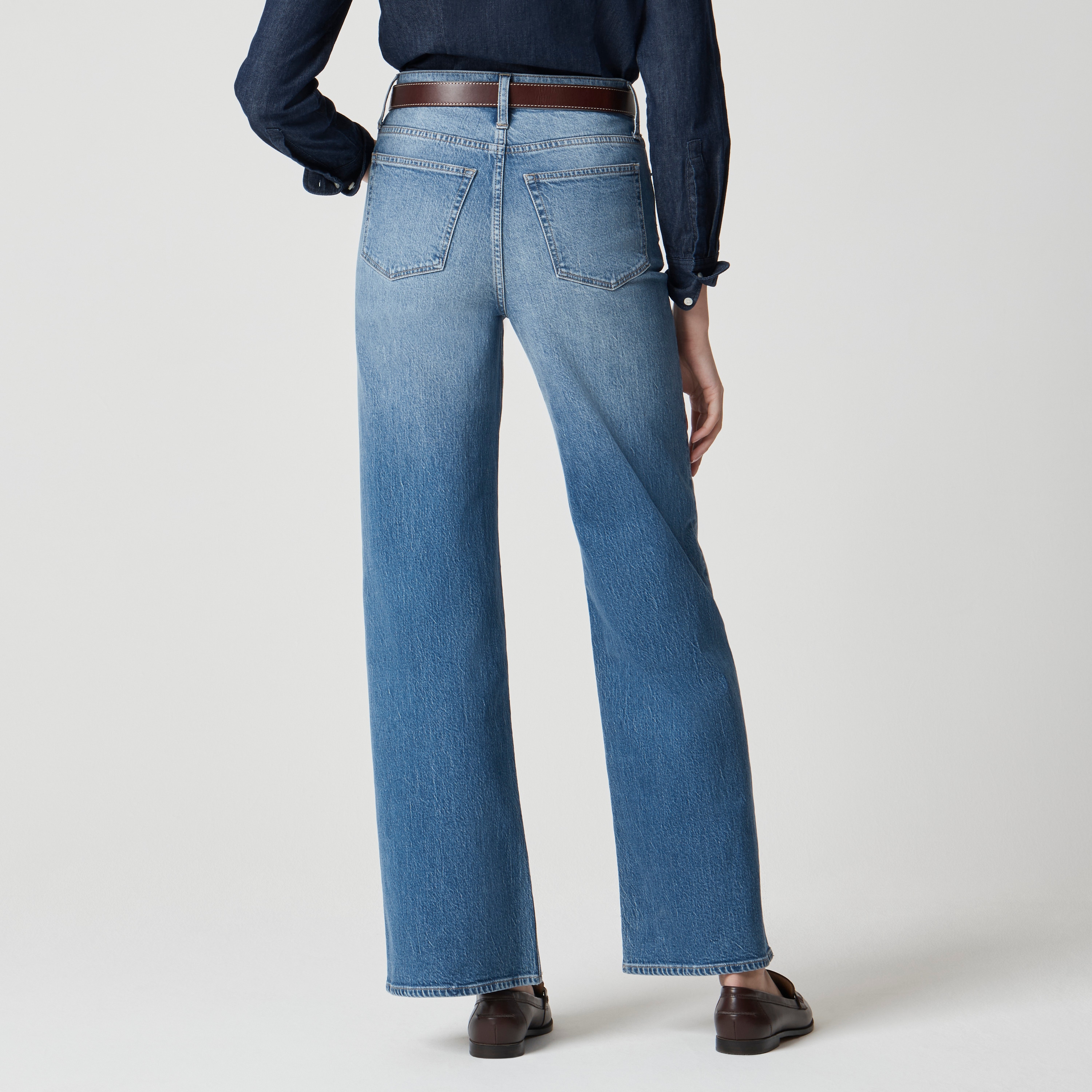 Classic wide-leg jean all-day stretch