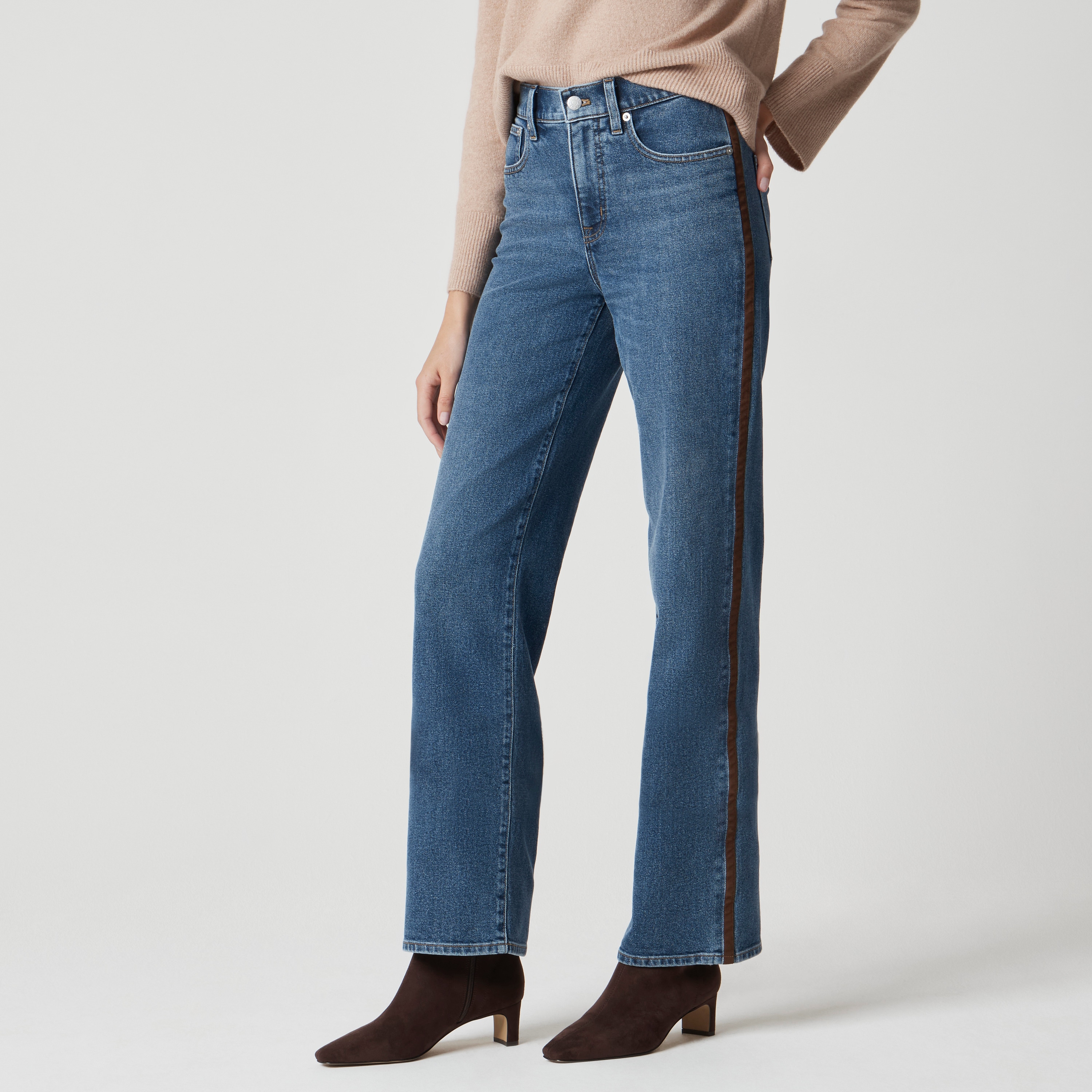 Slim wide-leg jean with sueded trim