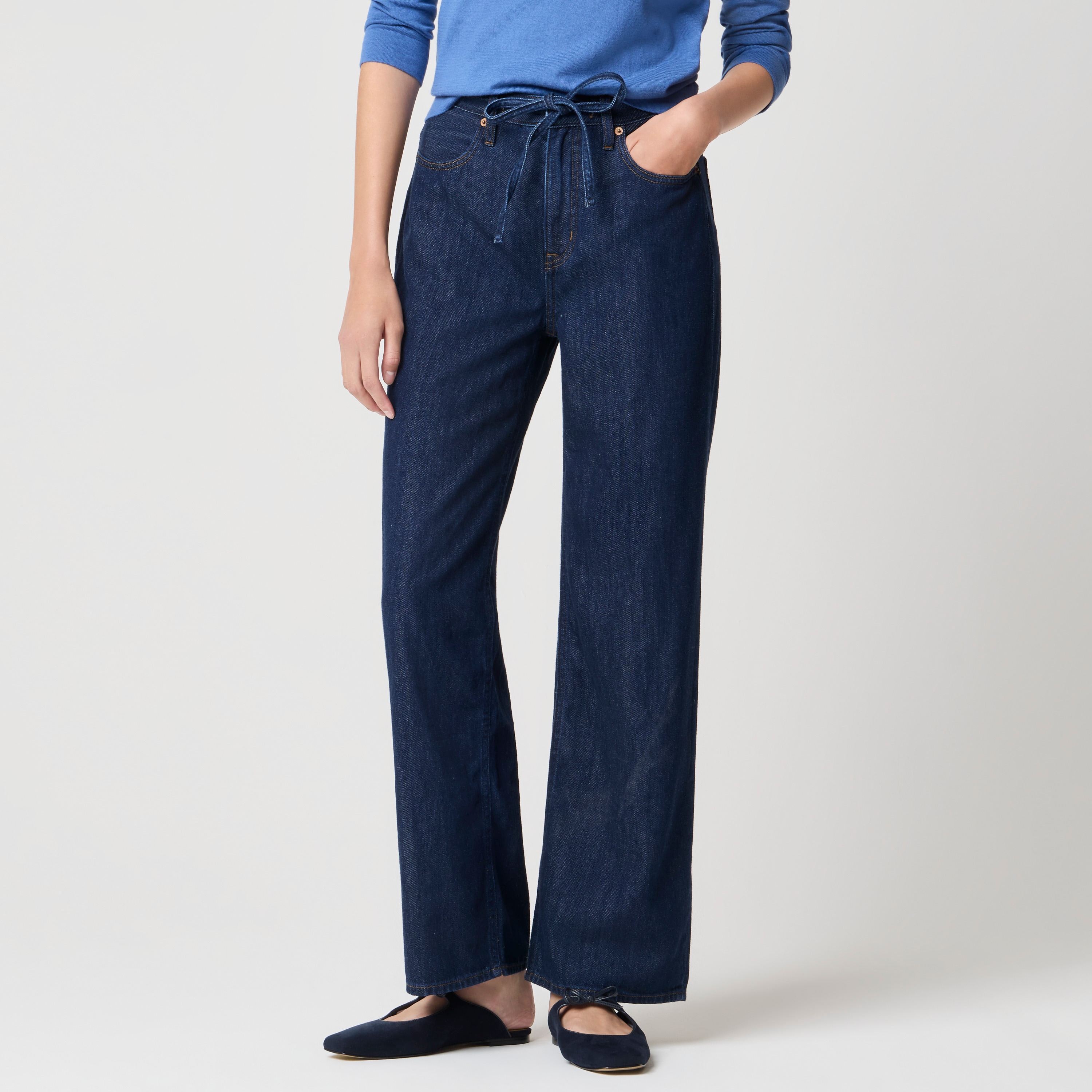 Light-feel drawstring jean