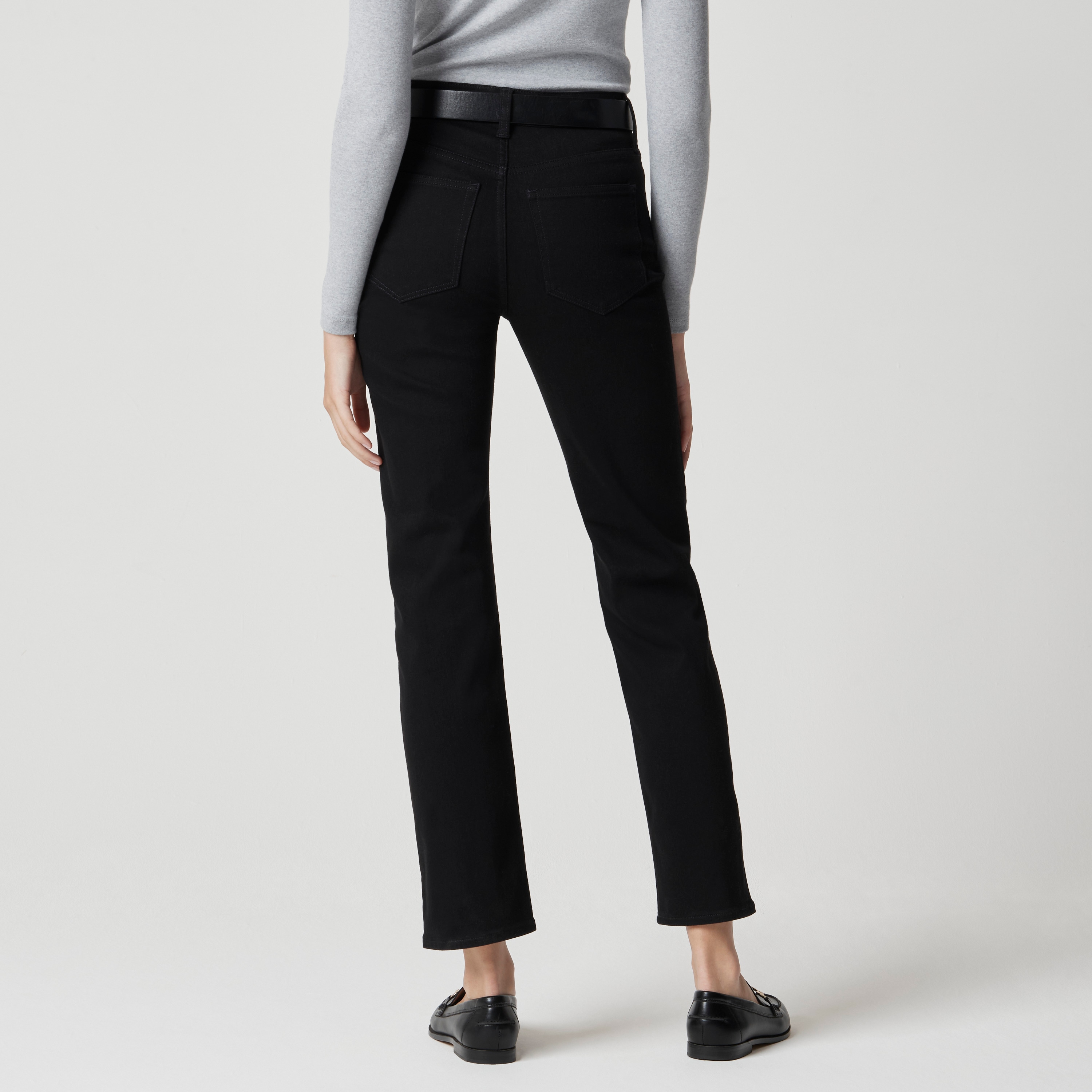 Mid-rise straight black jean all-day stretch