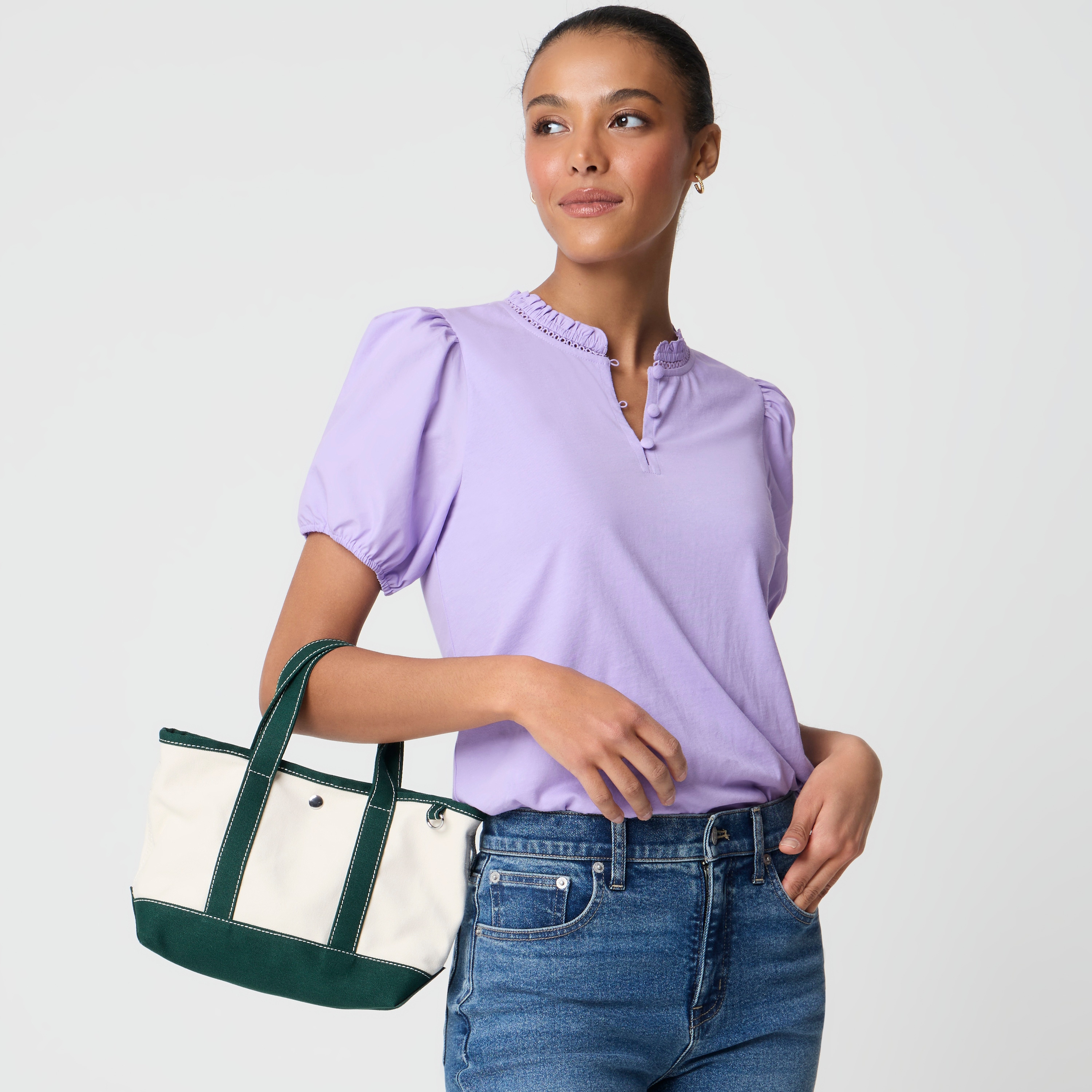 Puff-sleeve top