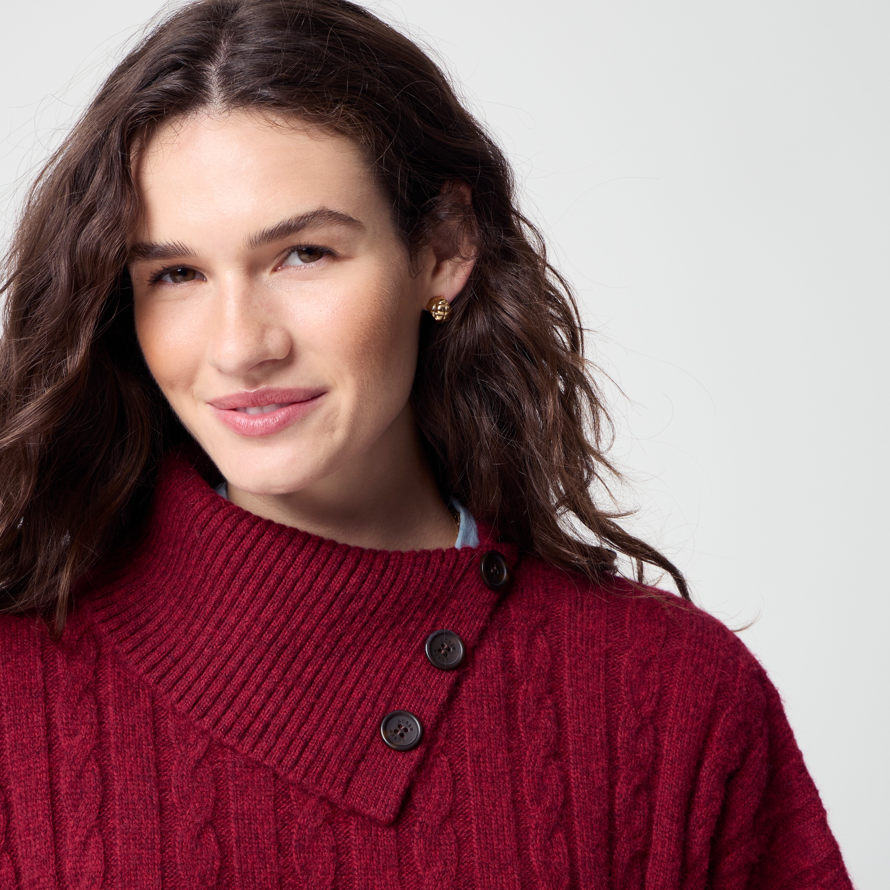 Cable button-shoulder poncho