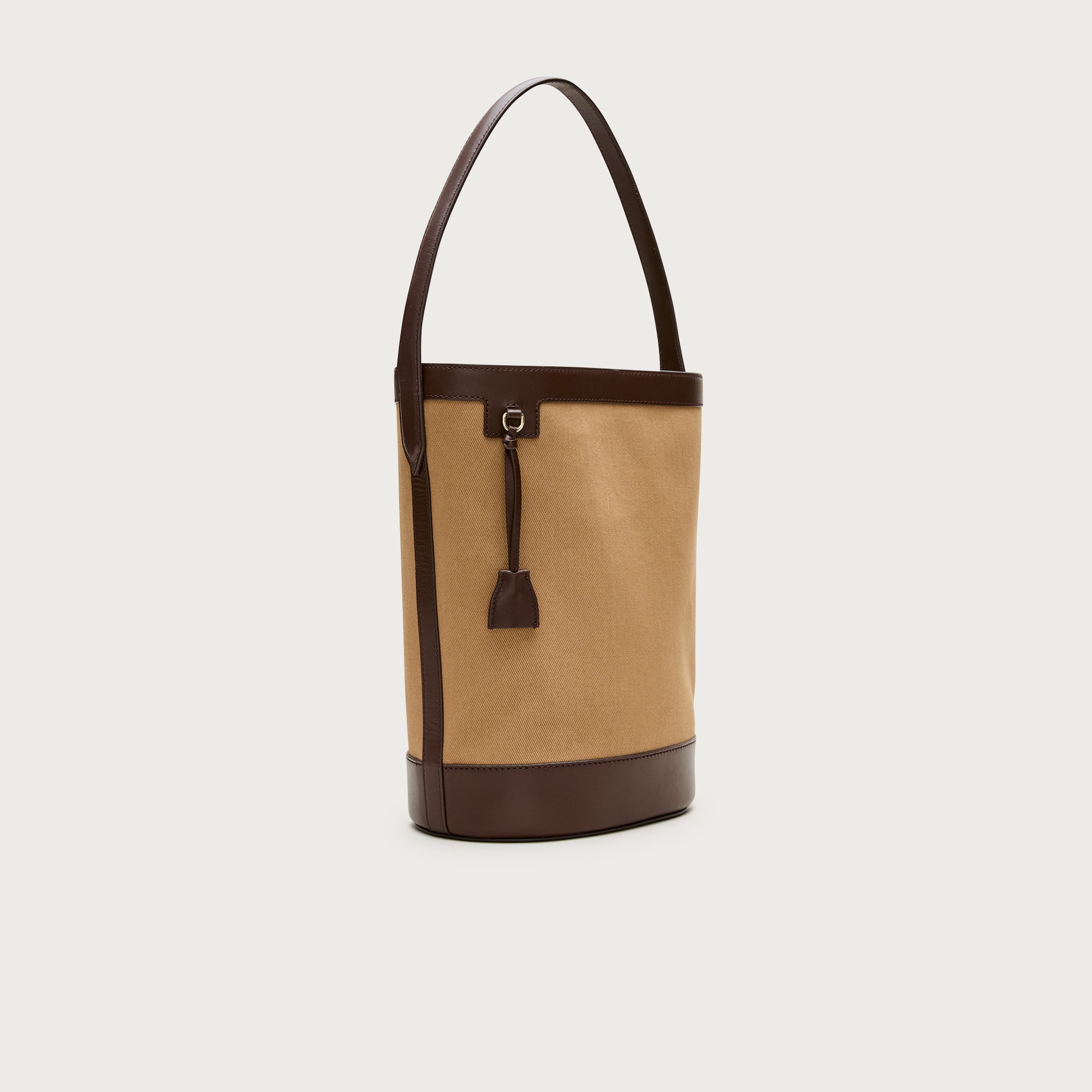 Berkeley utility bucket bag in canvas