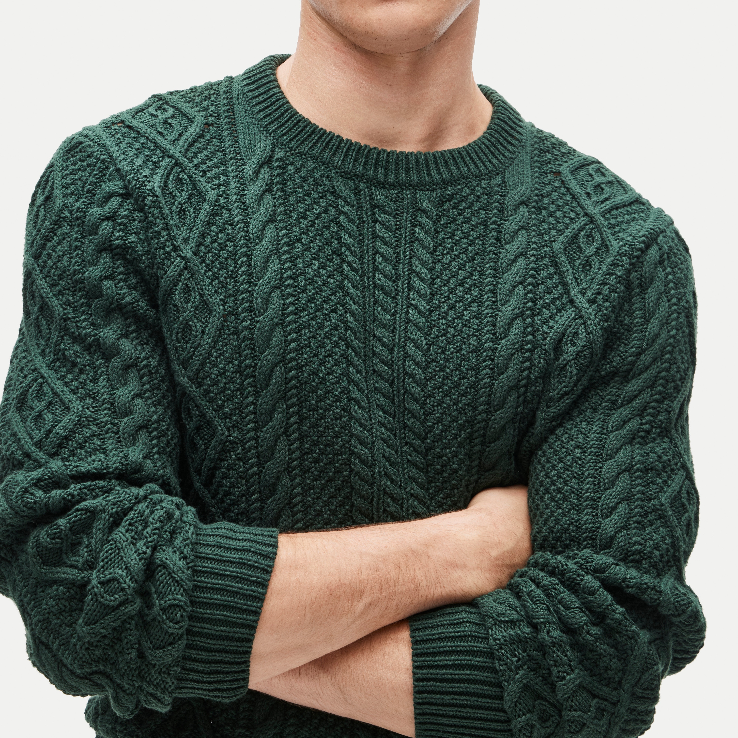 Cable-knit fisherman sweater in cotton - thumbnail 2