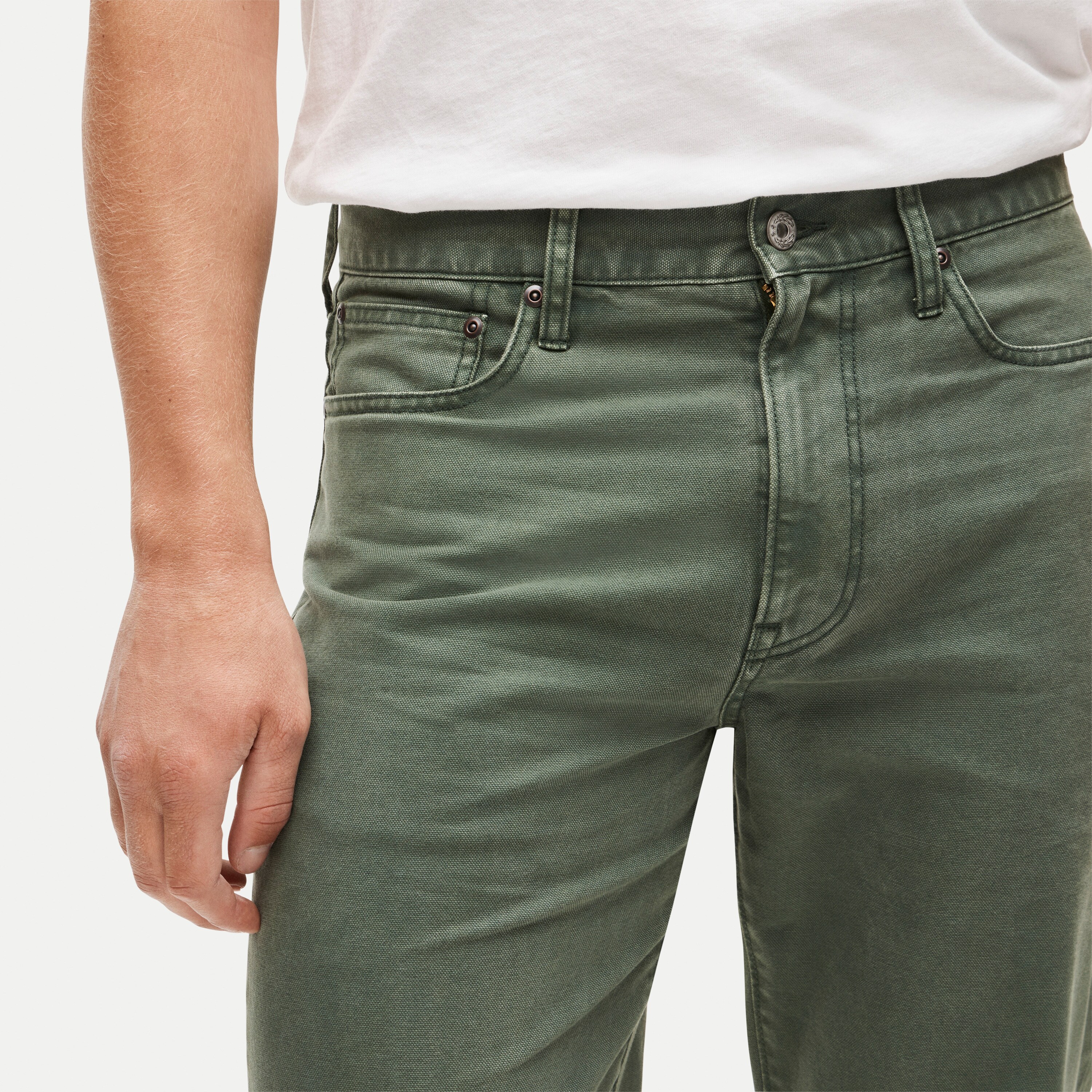 Classic Straight garment-dyed five-pocket jean