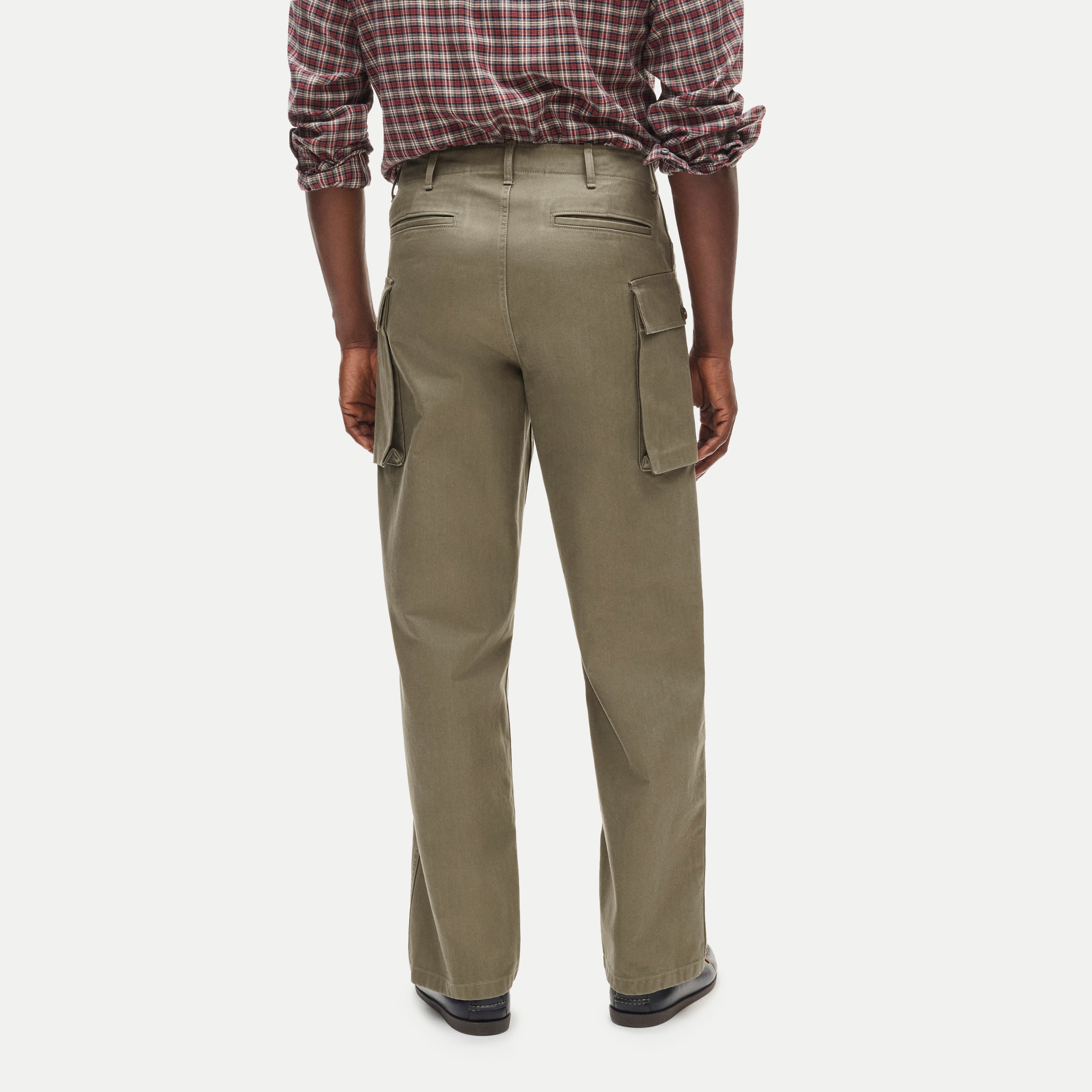 Utility cargo pant in herringbone cotton