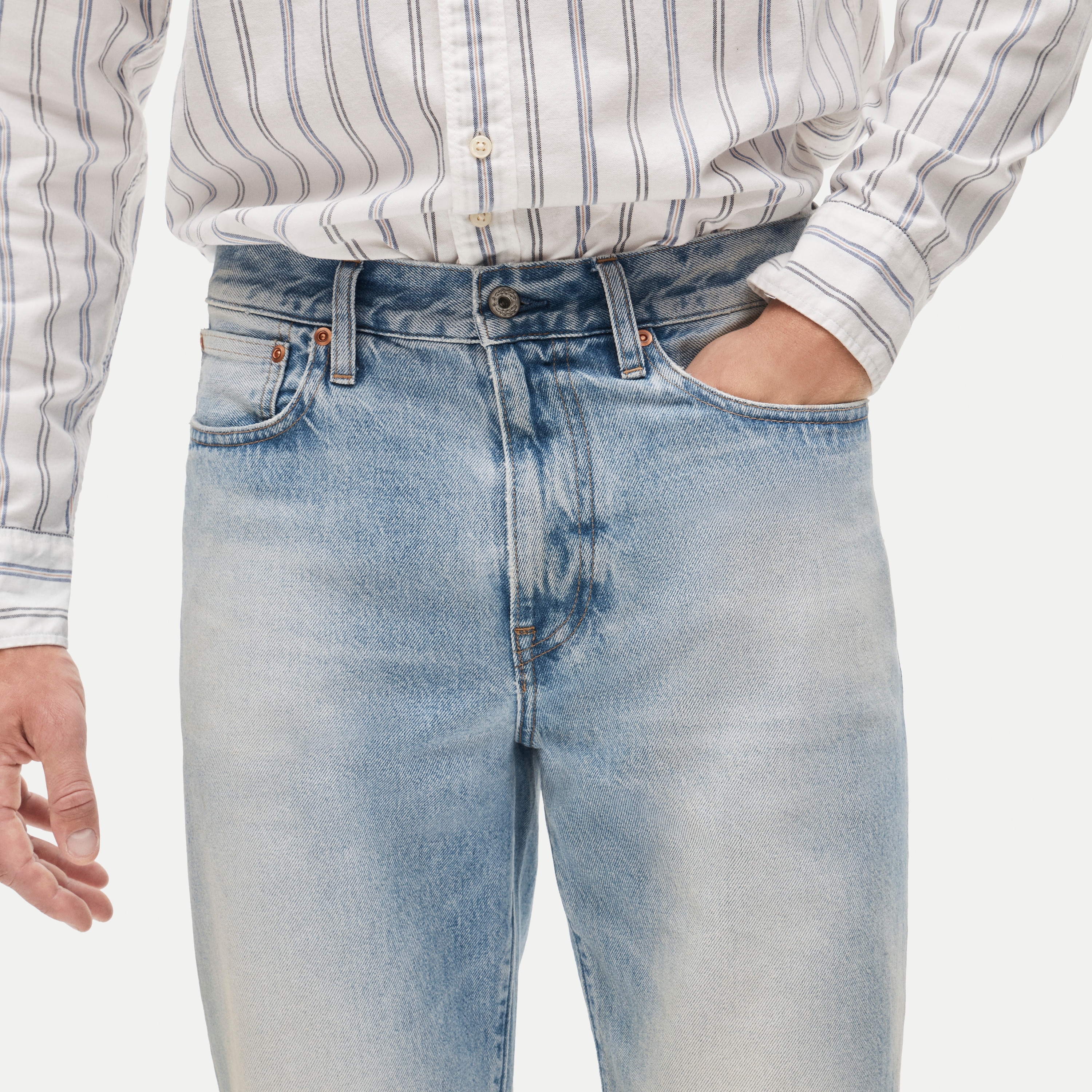 Classic Straight bleached jean