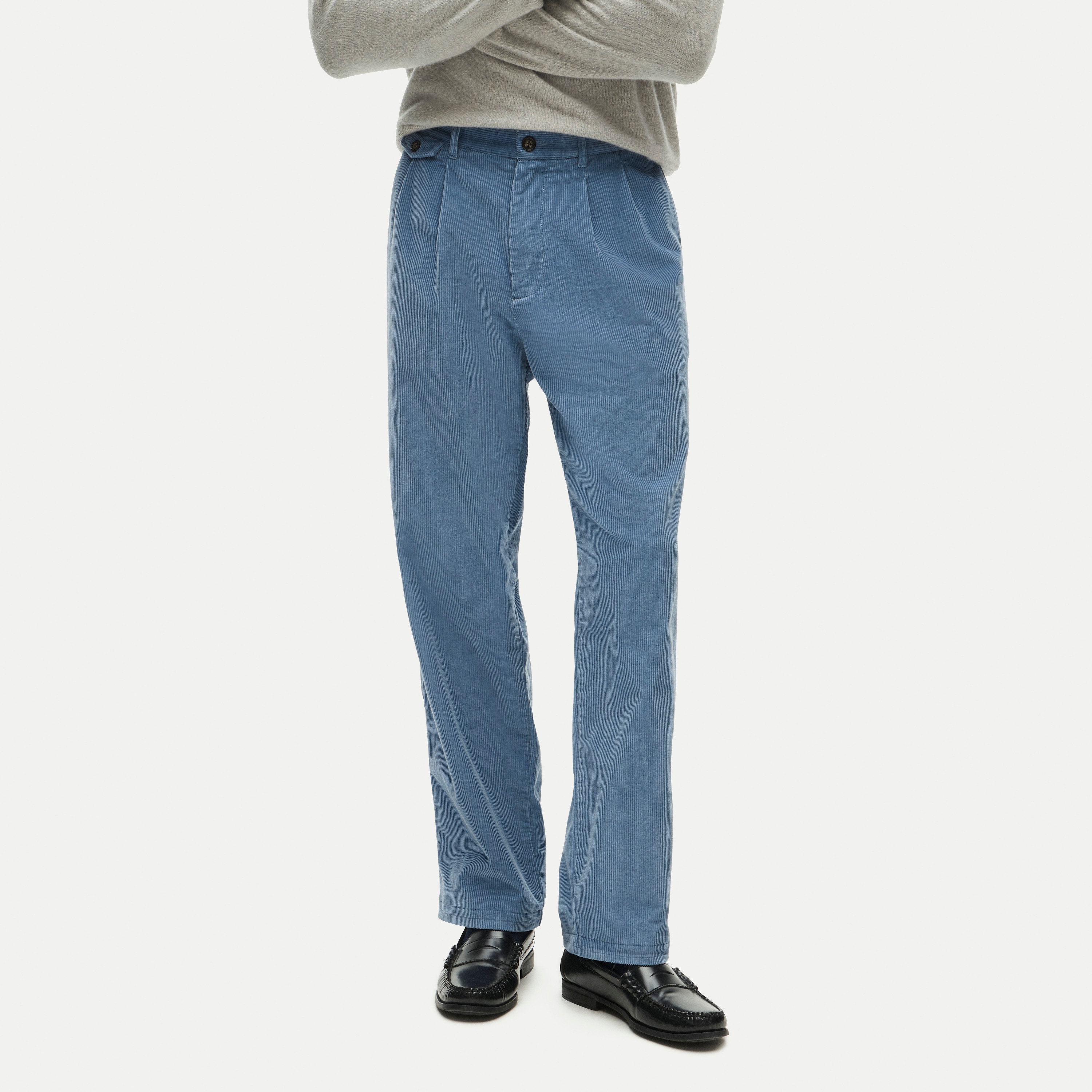 Relaxed-fit double-pleated corduroy pant
