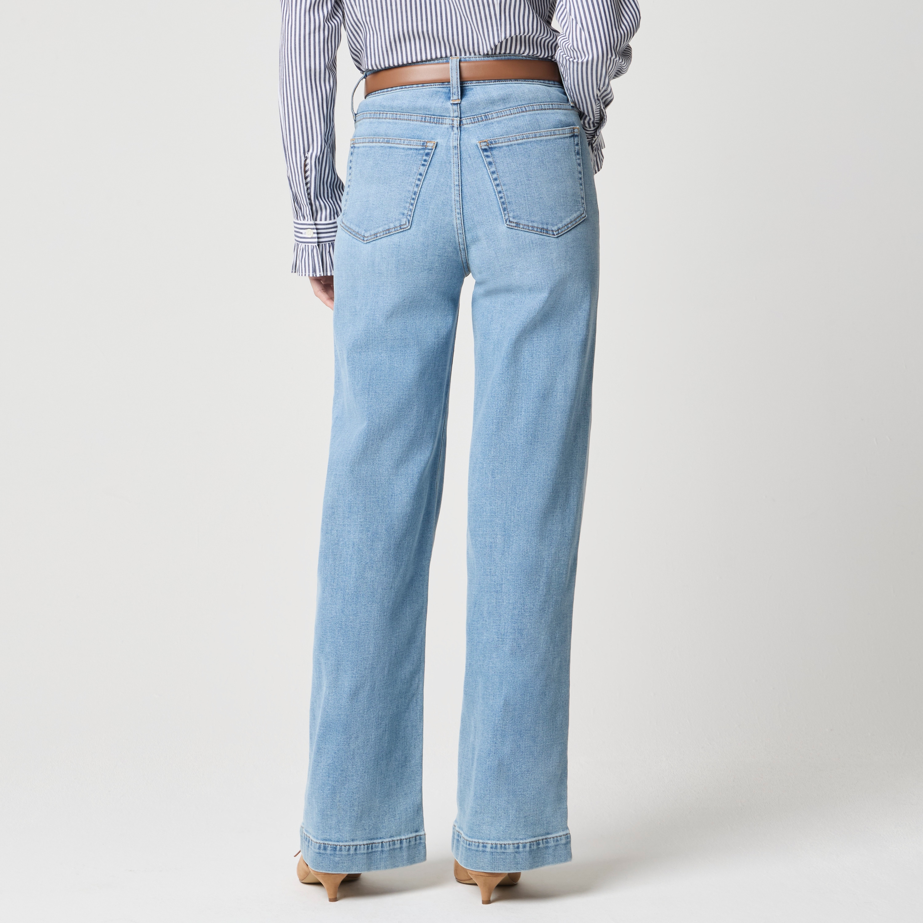 Classic wide-leg jean signature stretch
