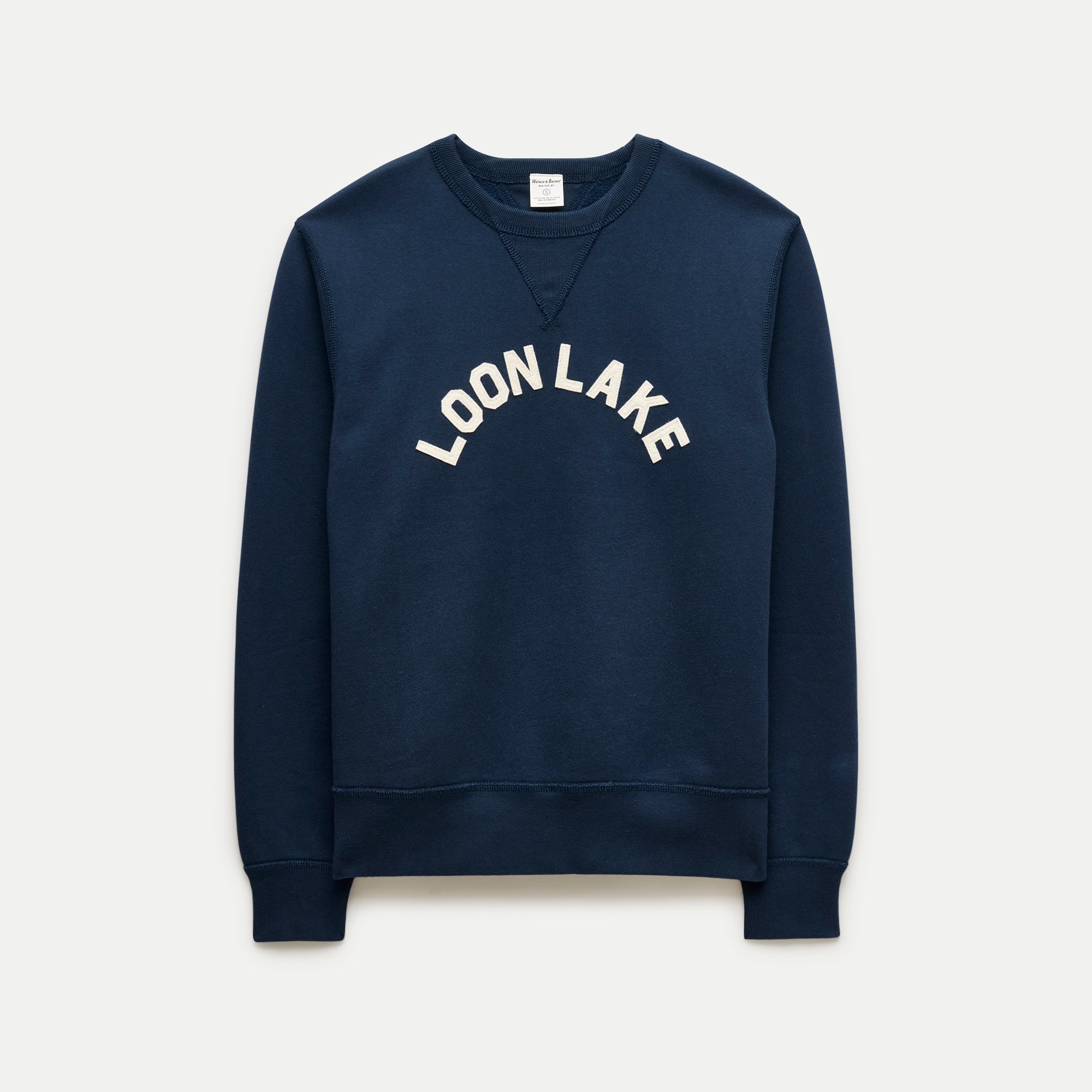 Wallace & Barnes Loon Lake graphic sweatshirt