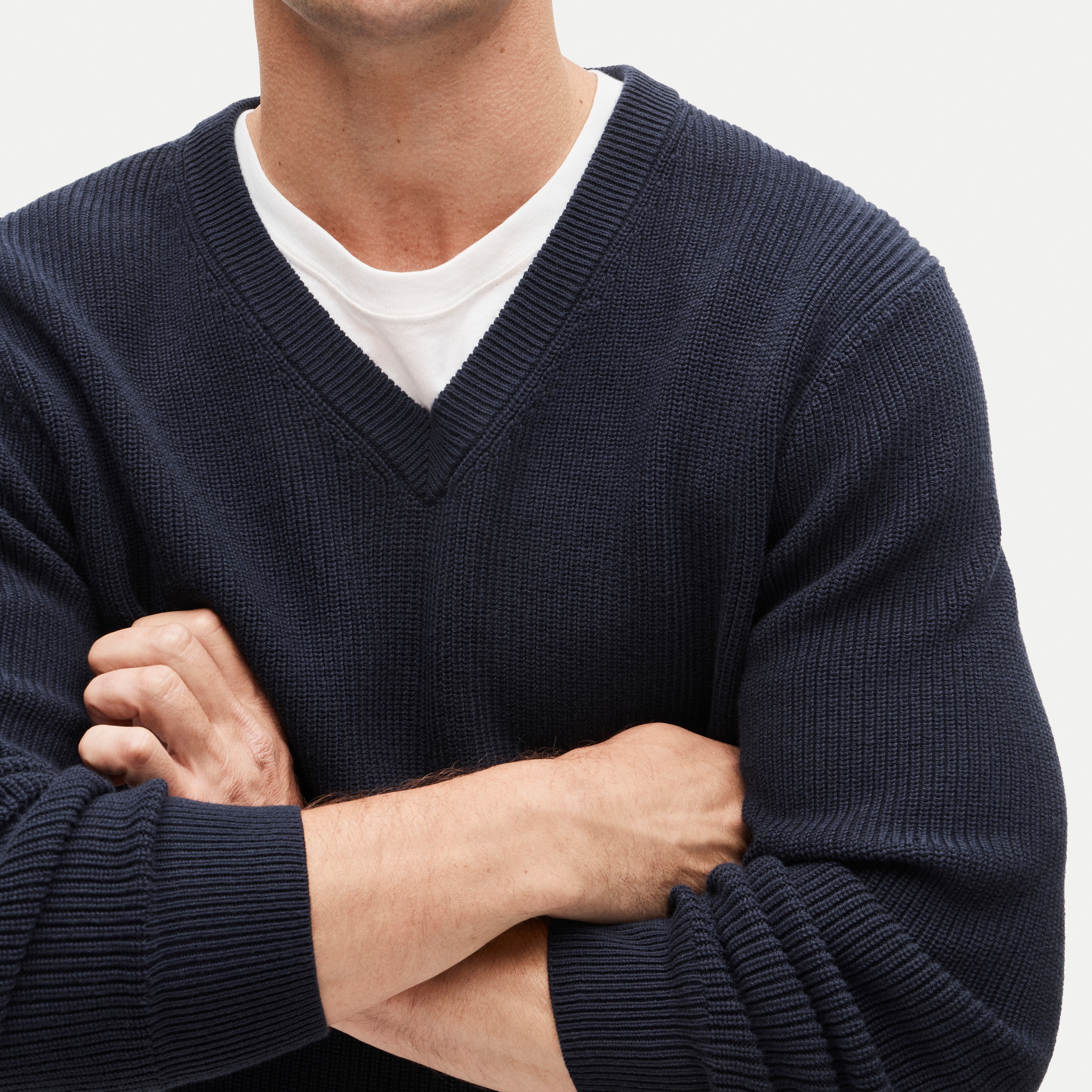 V-neck sweater in ribbed cotton blend - thumbnail 4