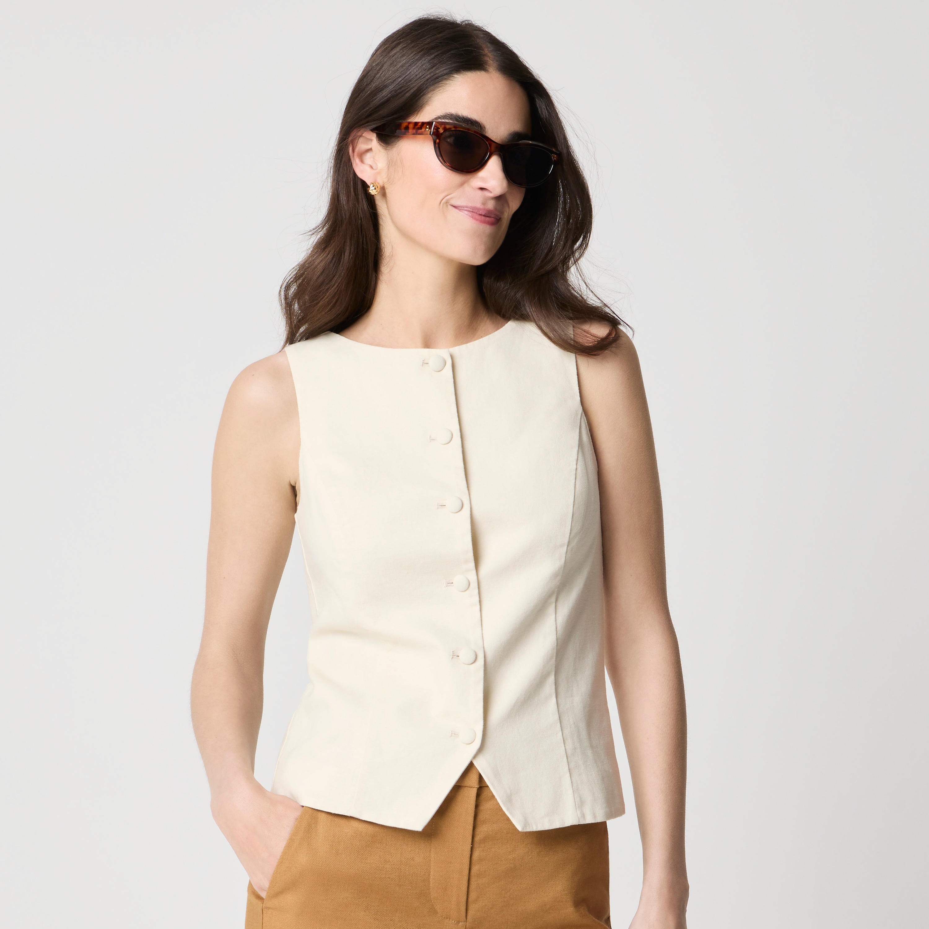 Linen-cotton blend vest