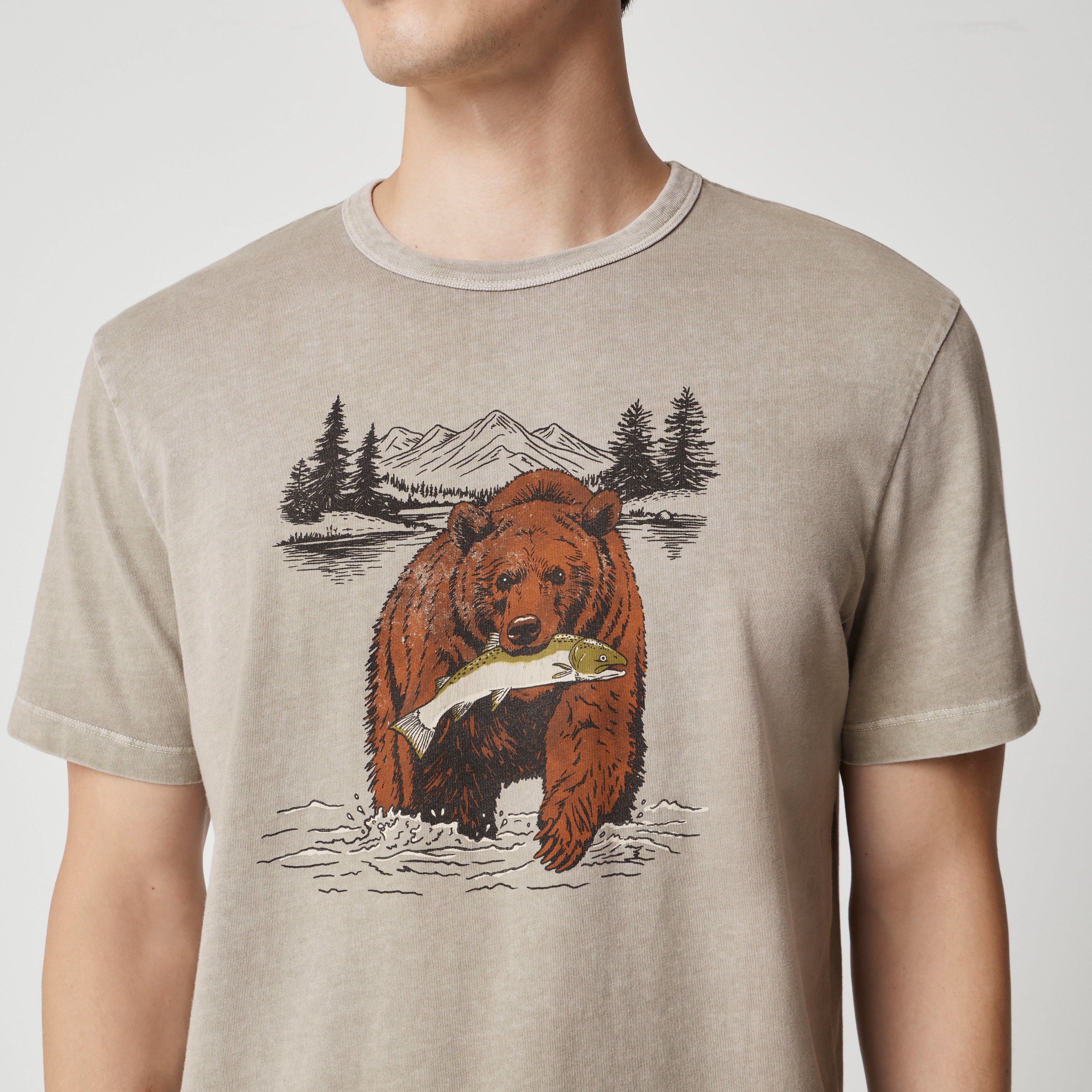 Fishing bear graphic tee