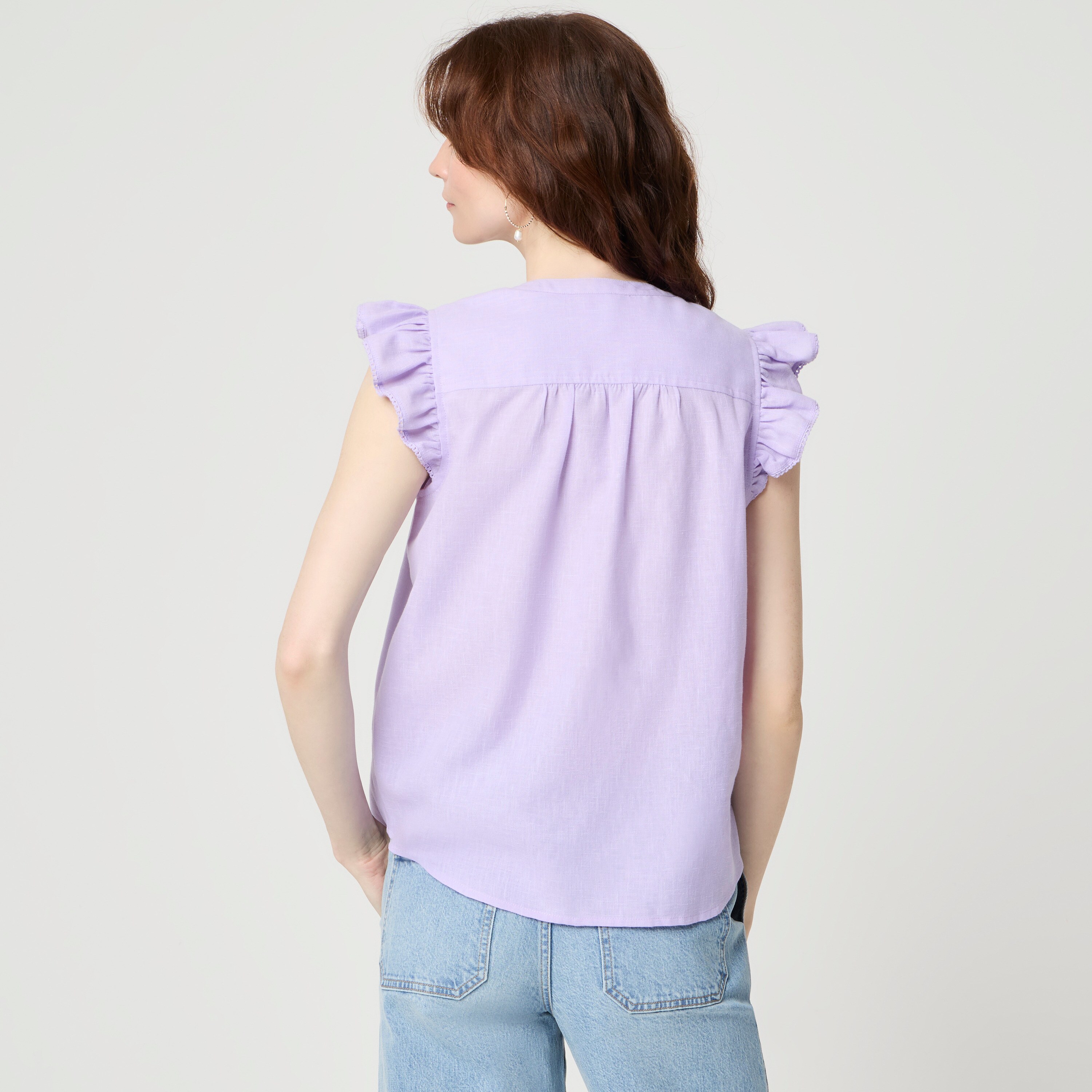 Flutter-sleeve top