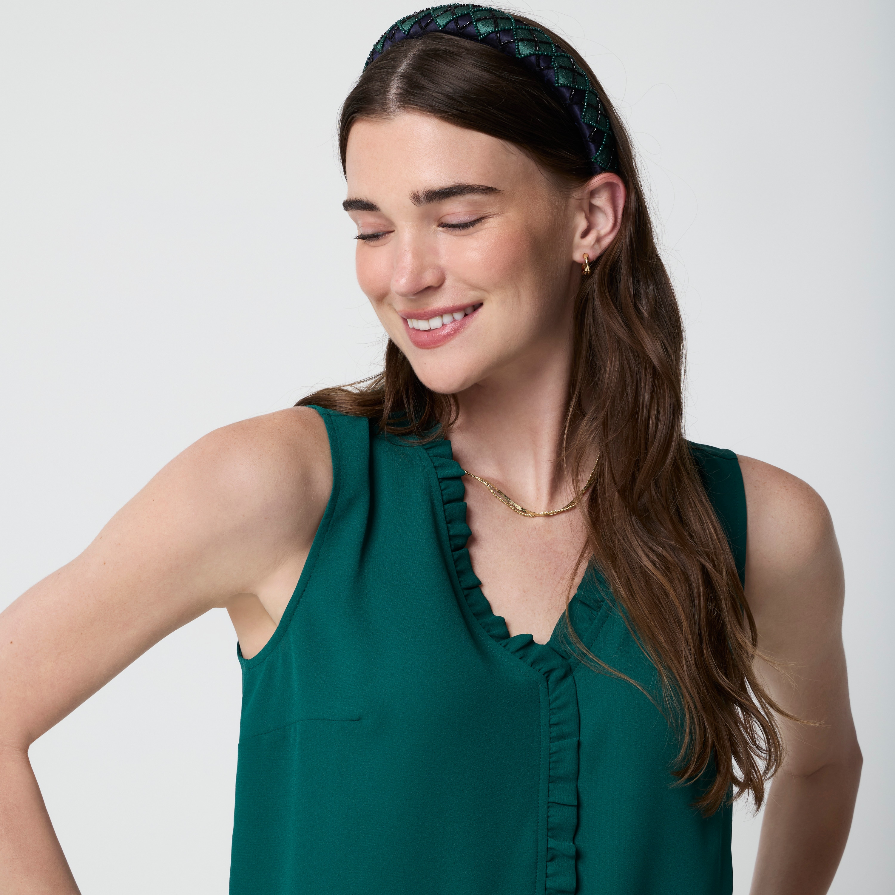 V-neck ruffle top