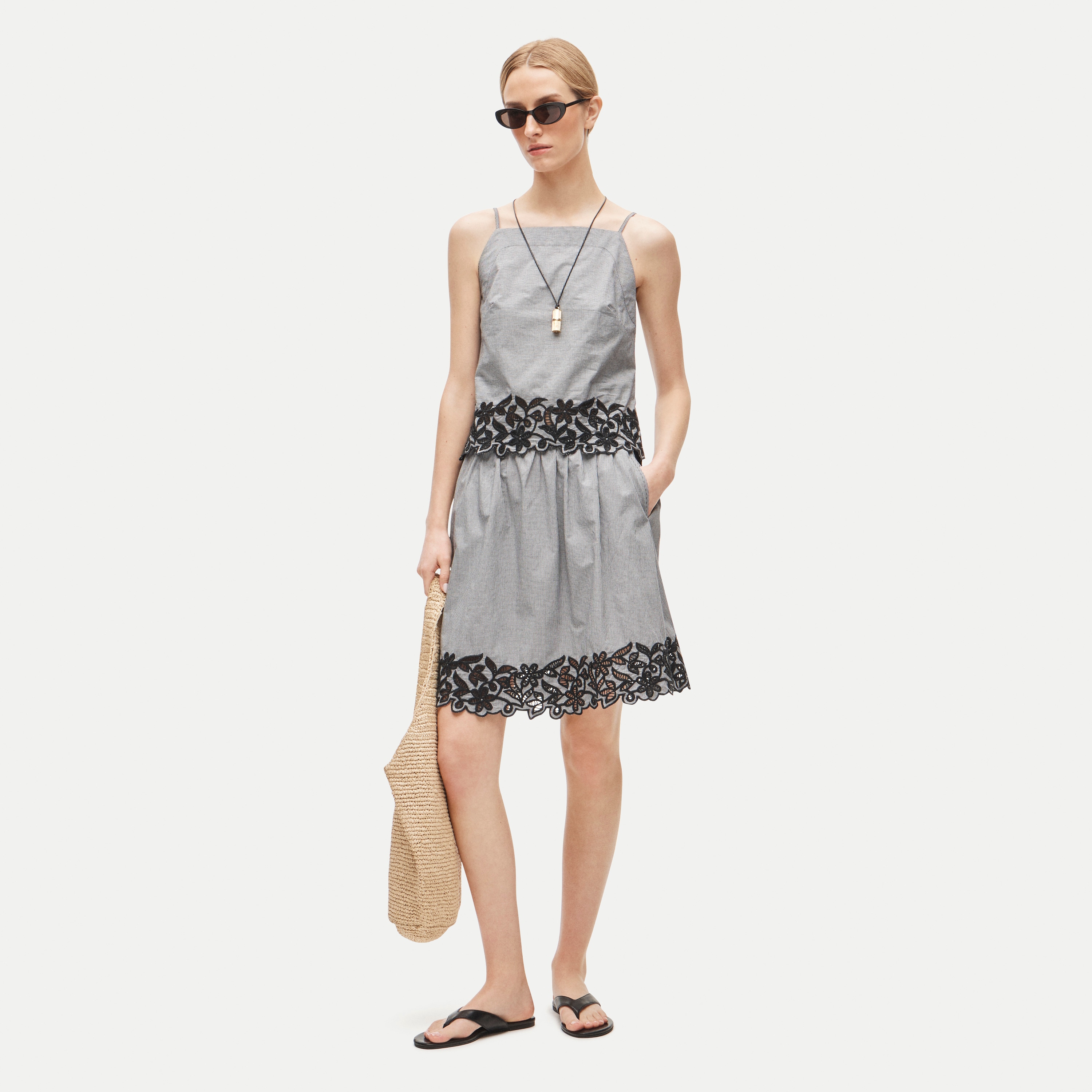 Embroidered knee-length skirt in gingham cotton poplin