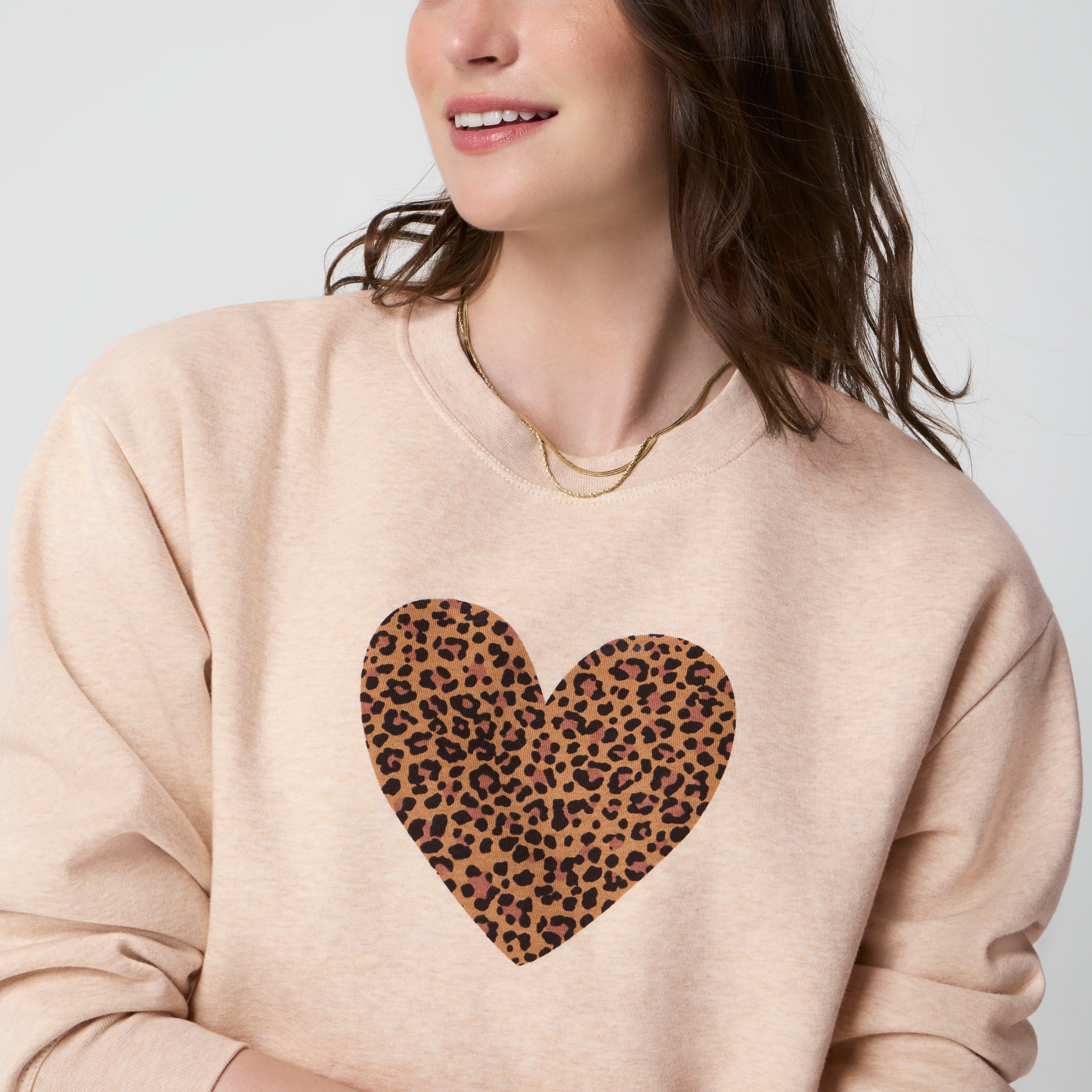 Leopard heart graphic sweatshirt