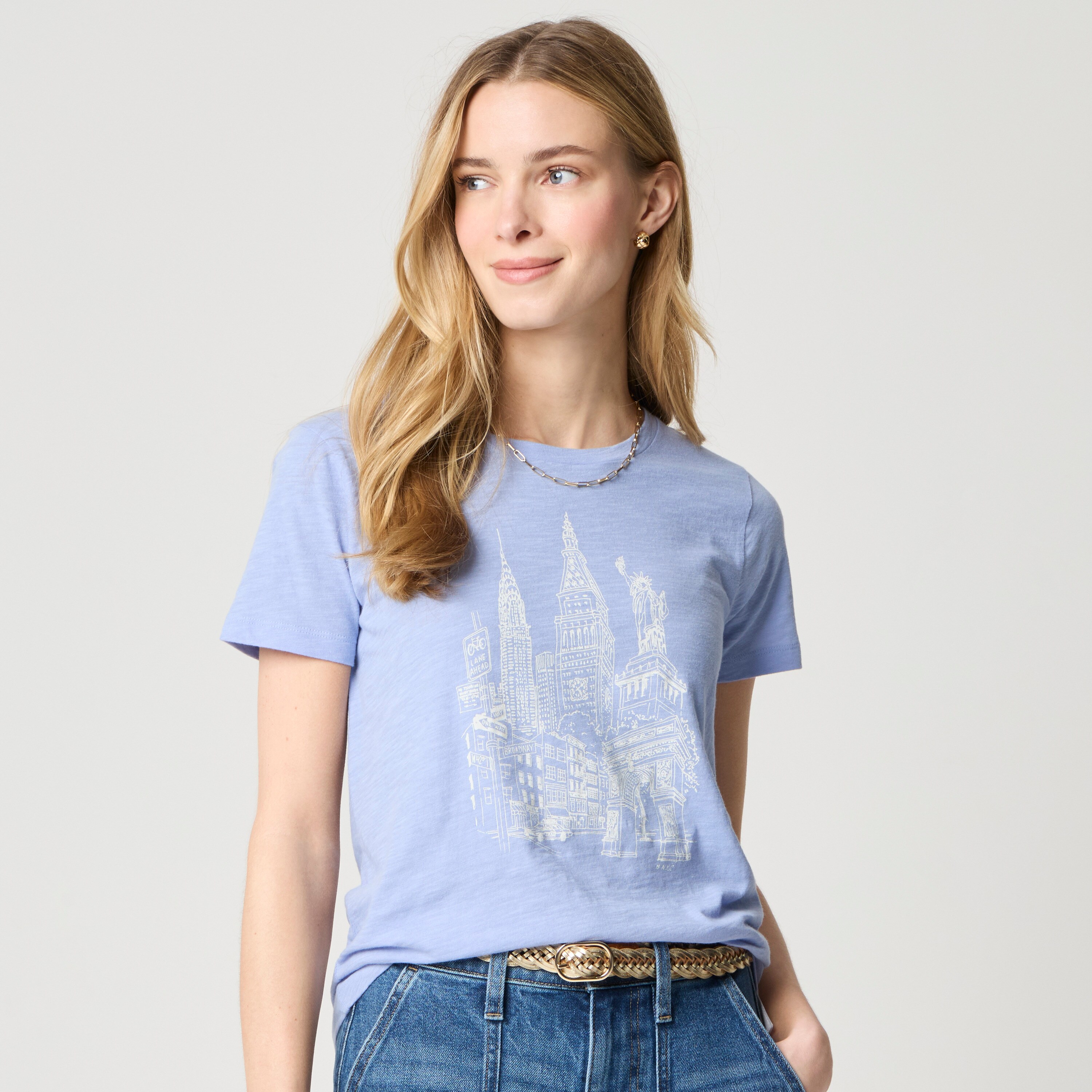 100% cotton NYC graphic tee