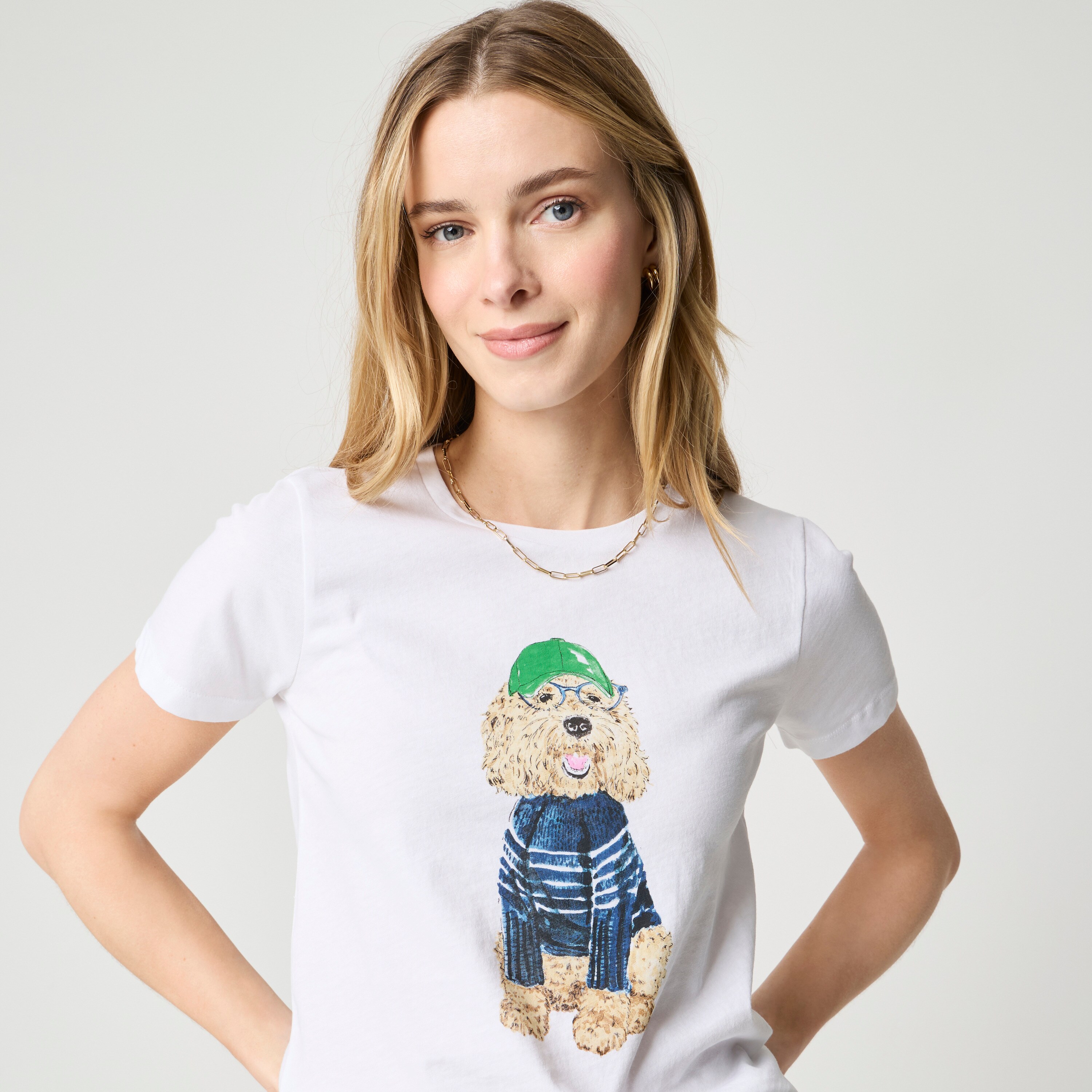 Book-smart dog graphic tee