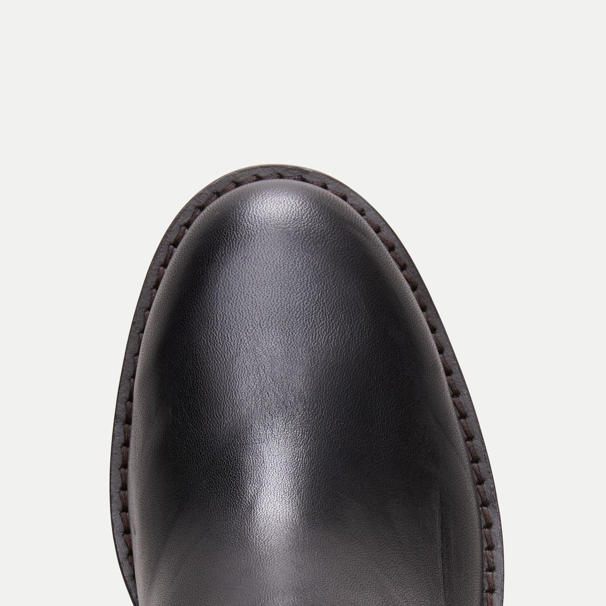 Knee-high riding boots in leather