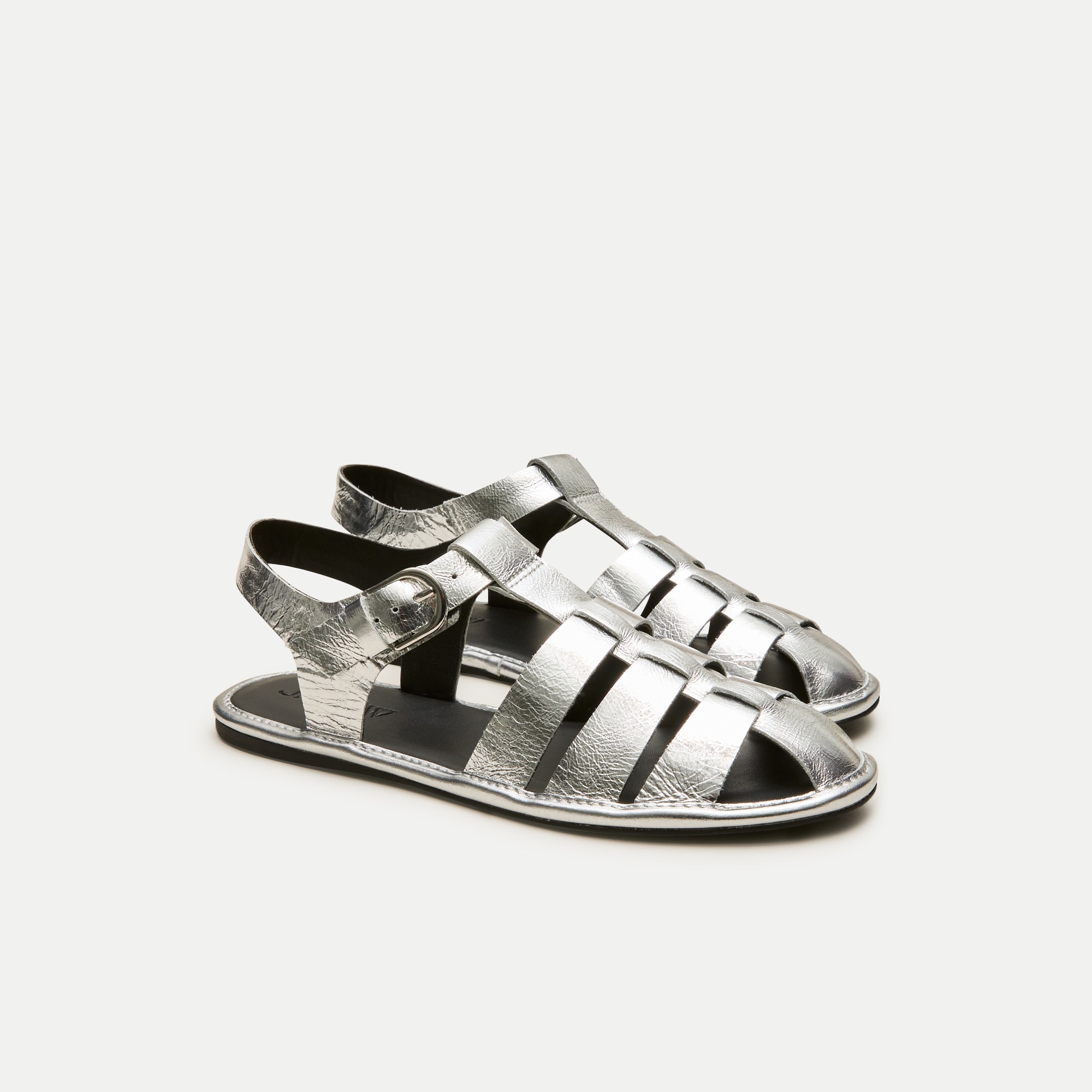 Fisherman sandals in metallic leather