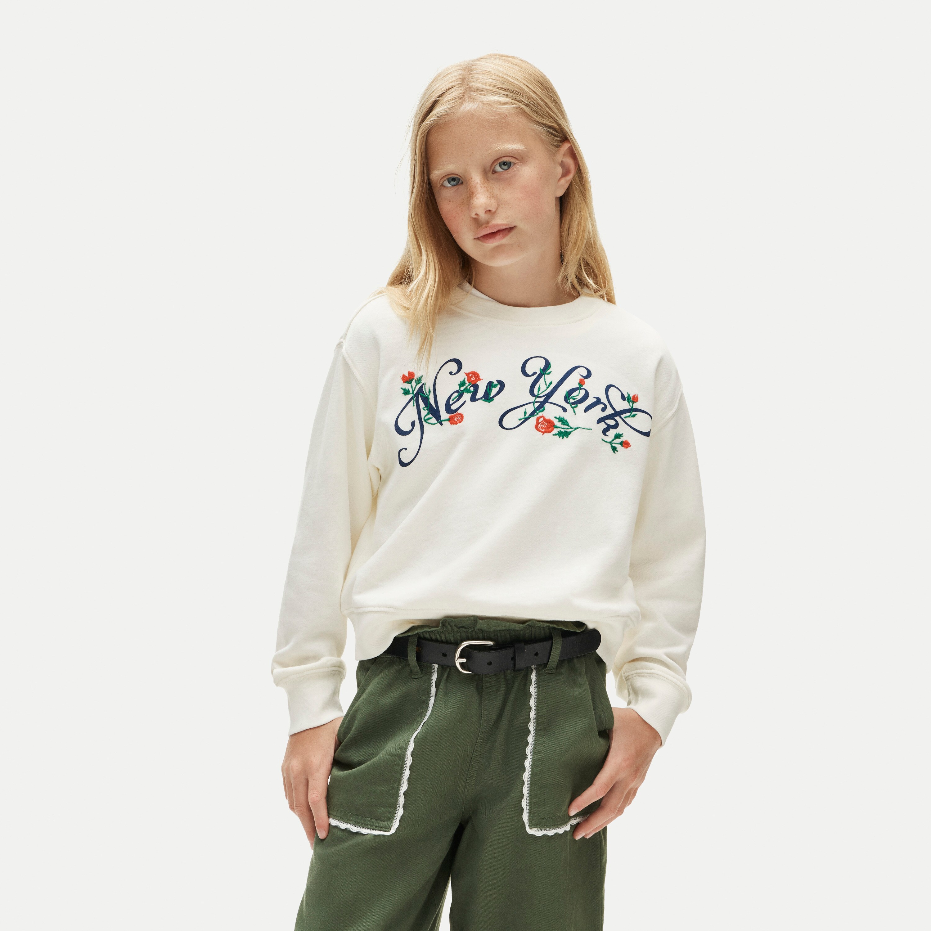 Girls' "New York" crewneck sweatshirt with embroidery