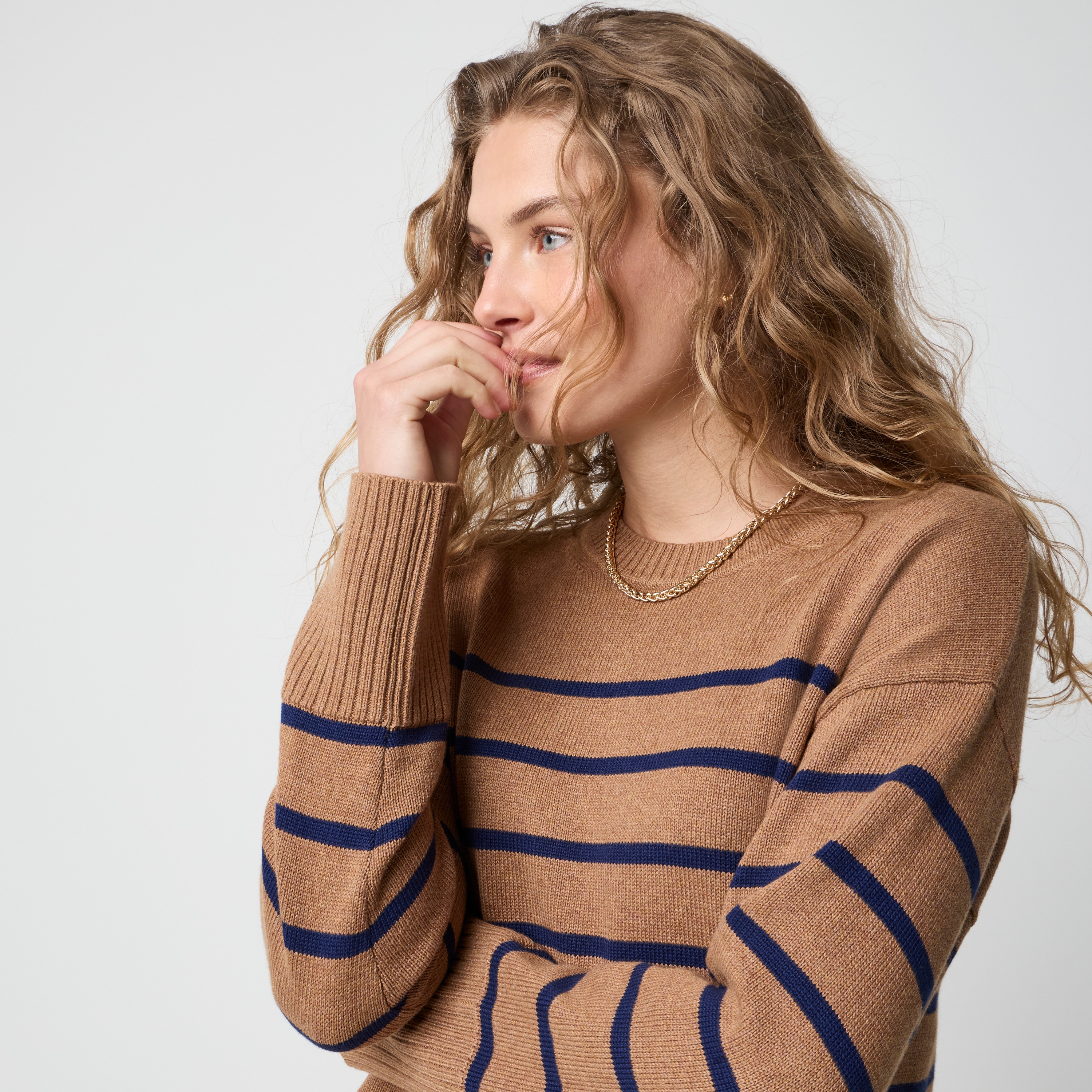 100% cotton striped wide-hem sweater