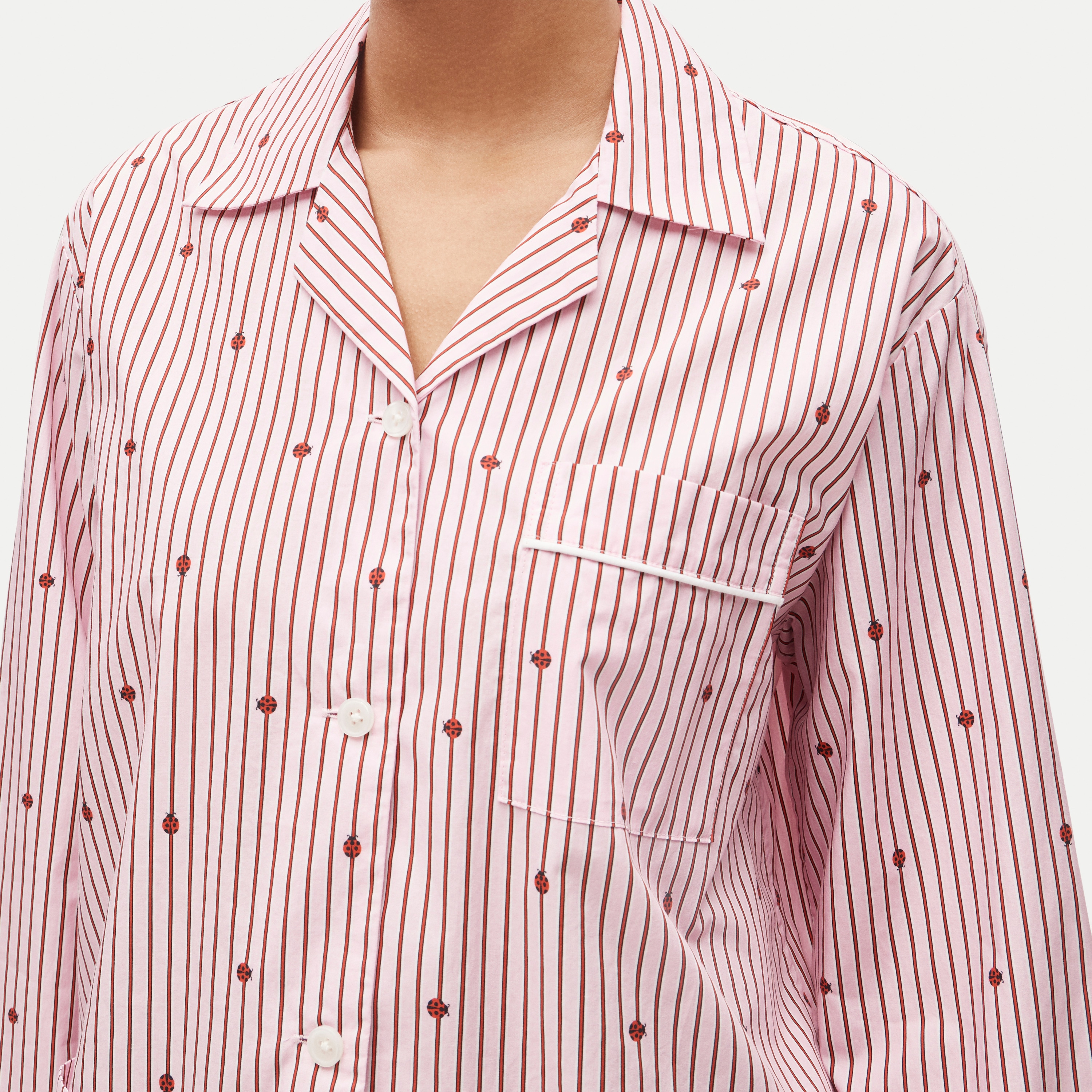 Ladybug embroidered pajama short set in cotton poplin