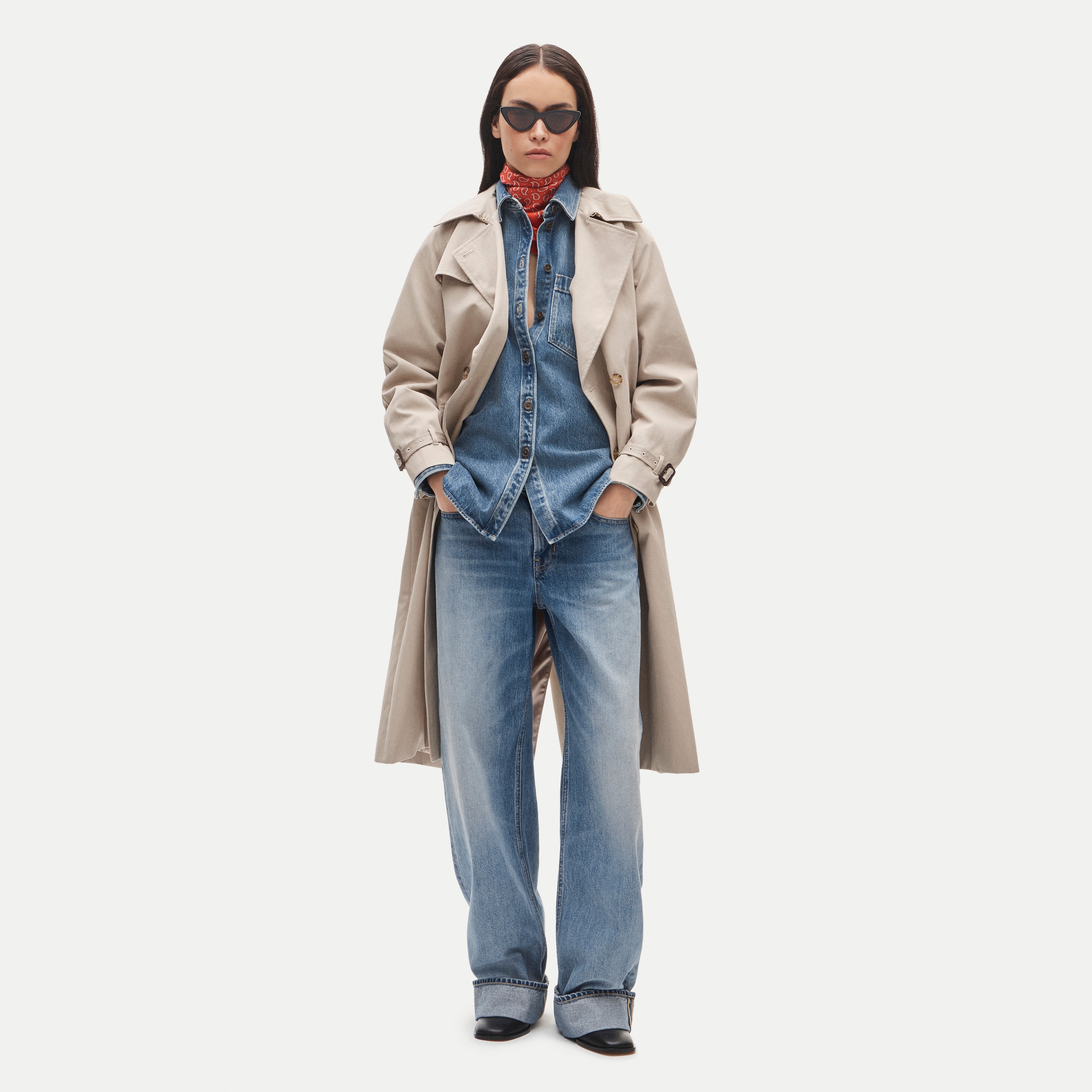 &Eacute;tienne oversized button-up shirt in denim - thumbnail 2