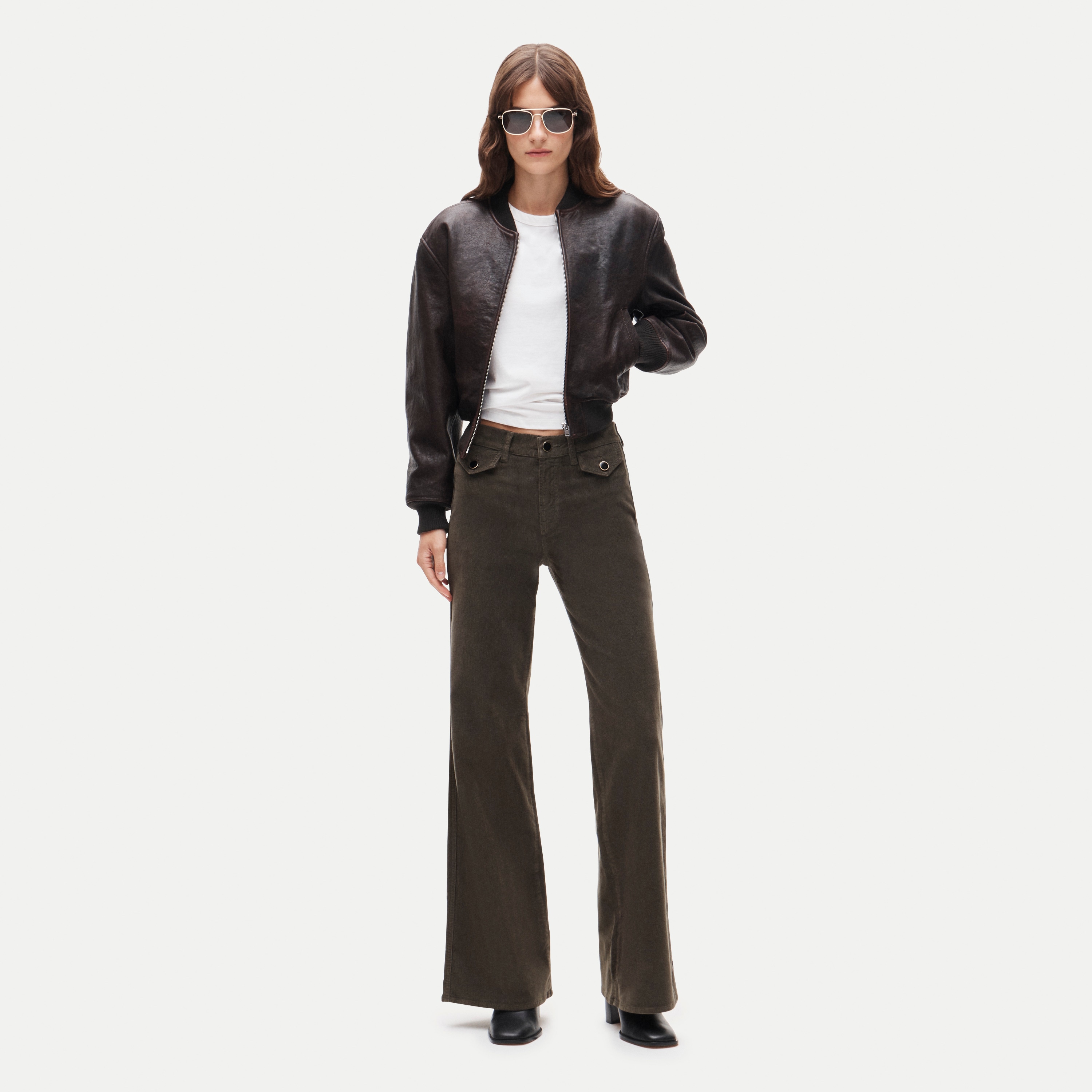 Wide-leg trouser in stretch corduroy