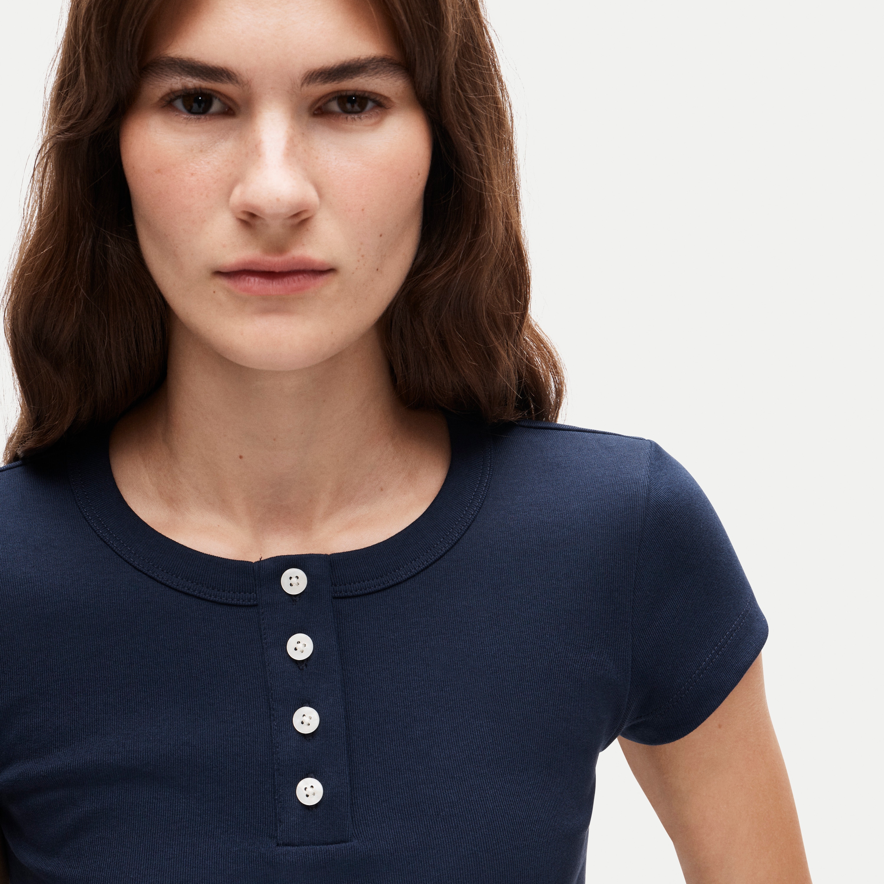 Perfect-fit short-sleeve henley