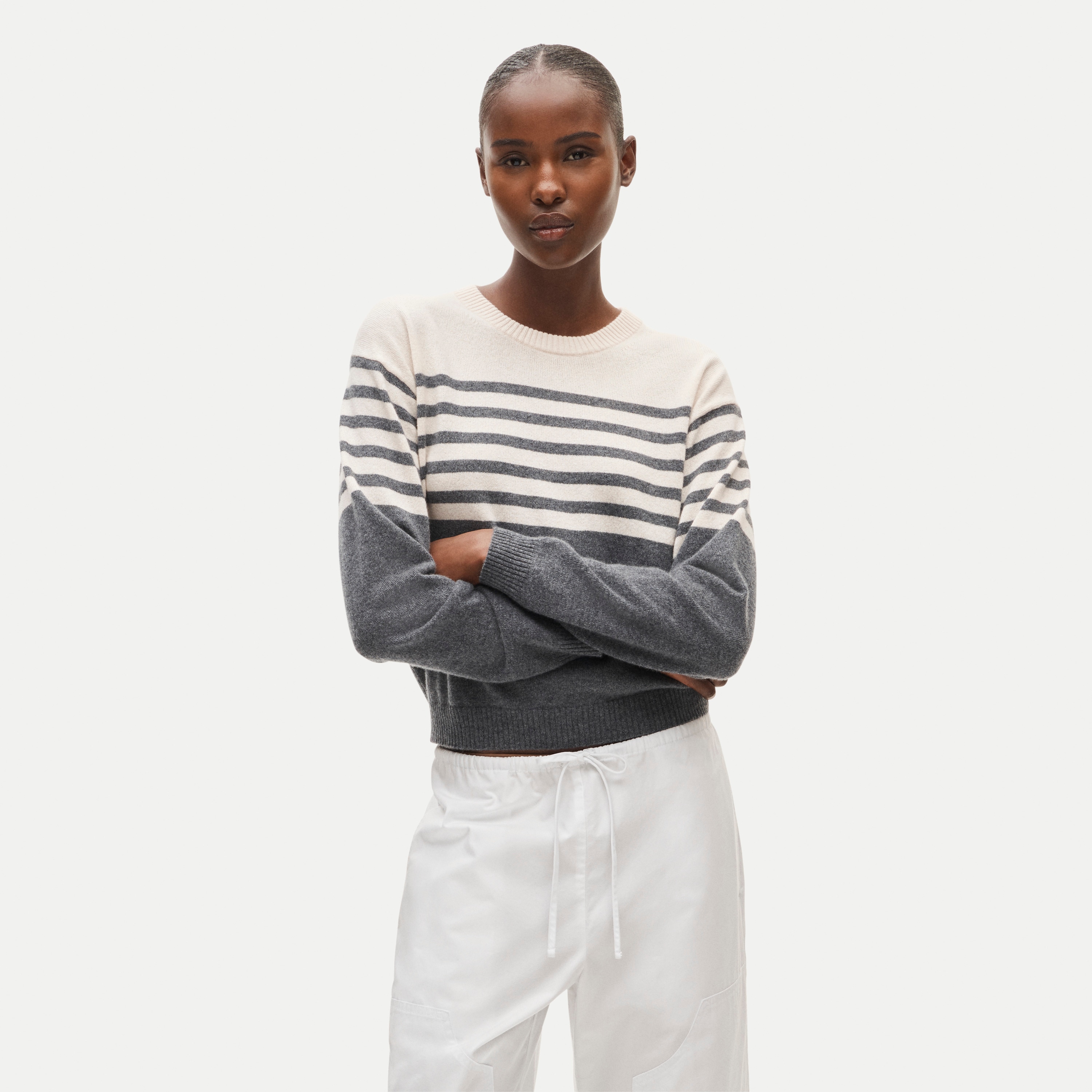 Perfect cashmere crewneck in stripe