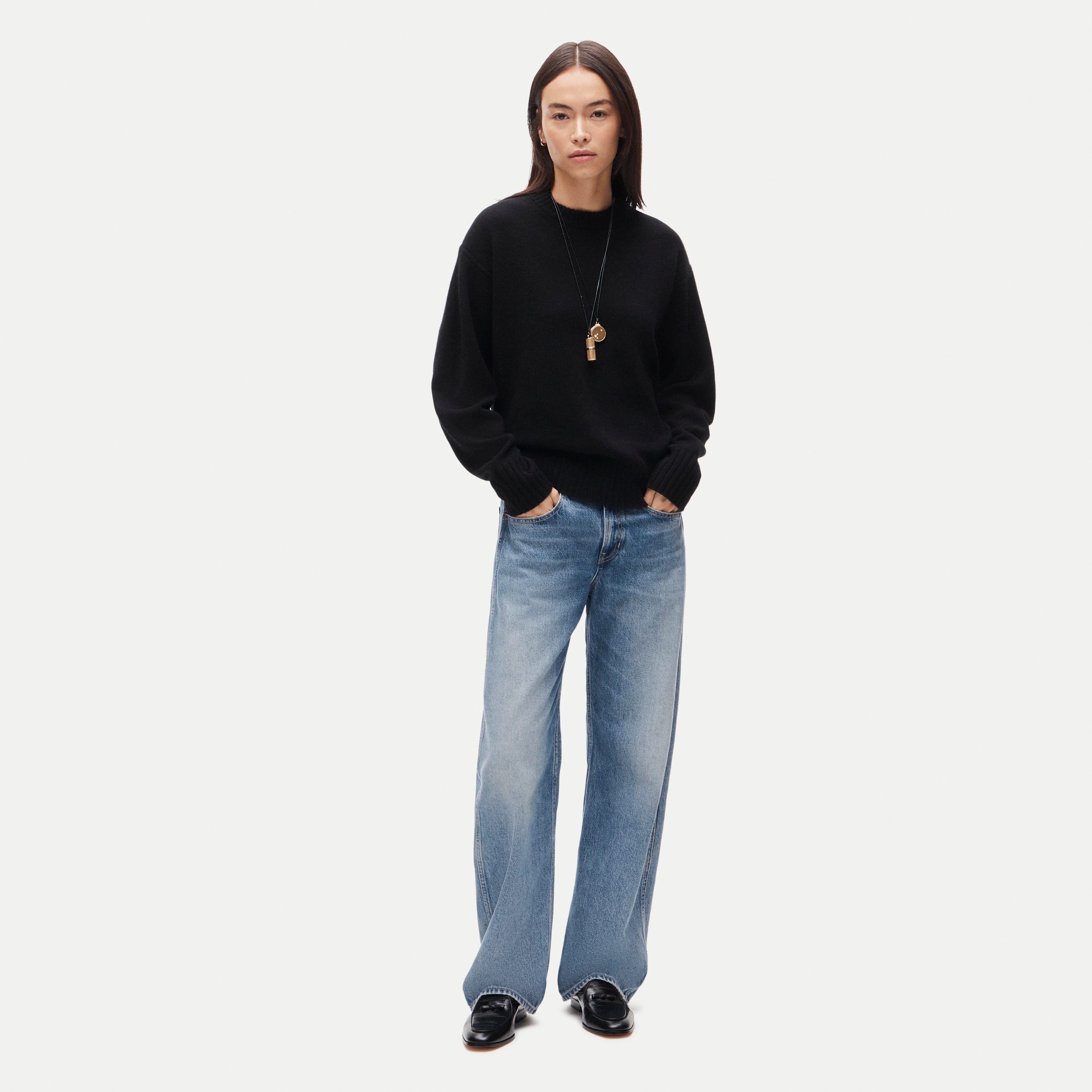 Oversized cashmere crewneck sweater - thumbnail 6