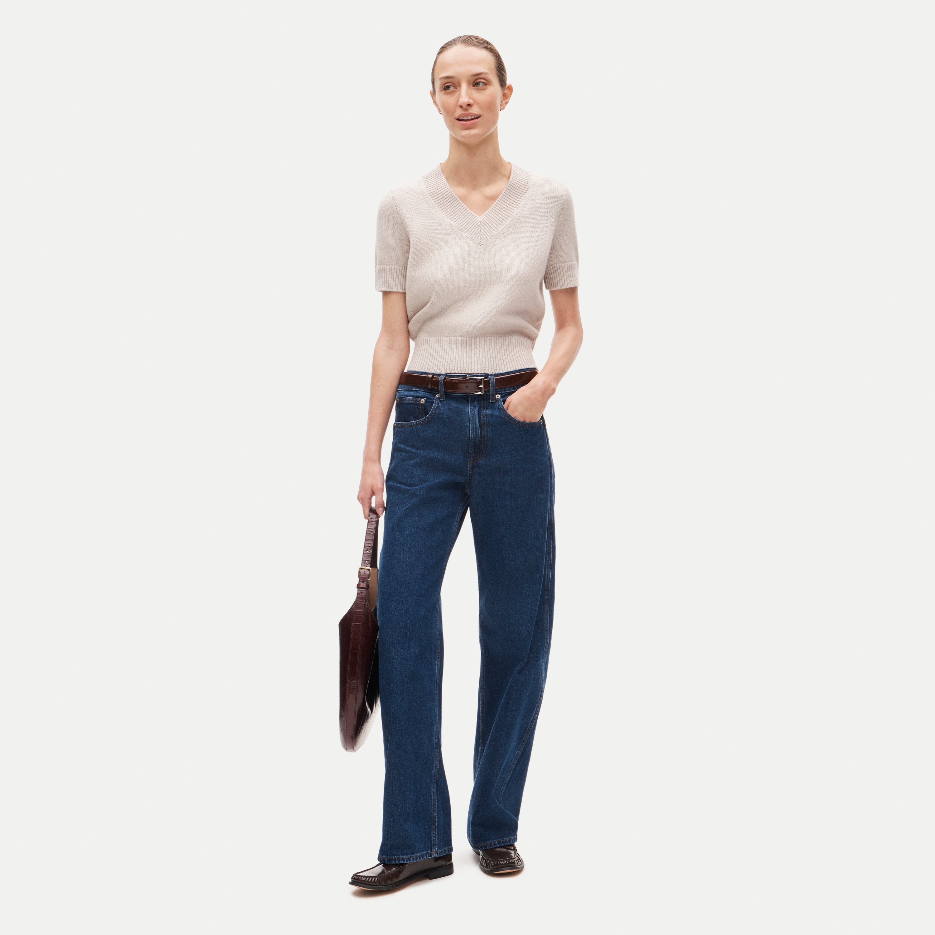 Short-sleeve V-neck sweater in vintage wool