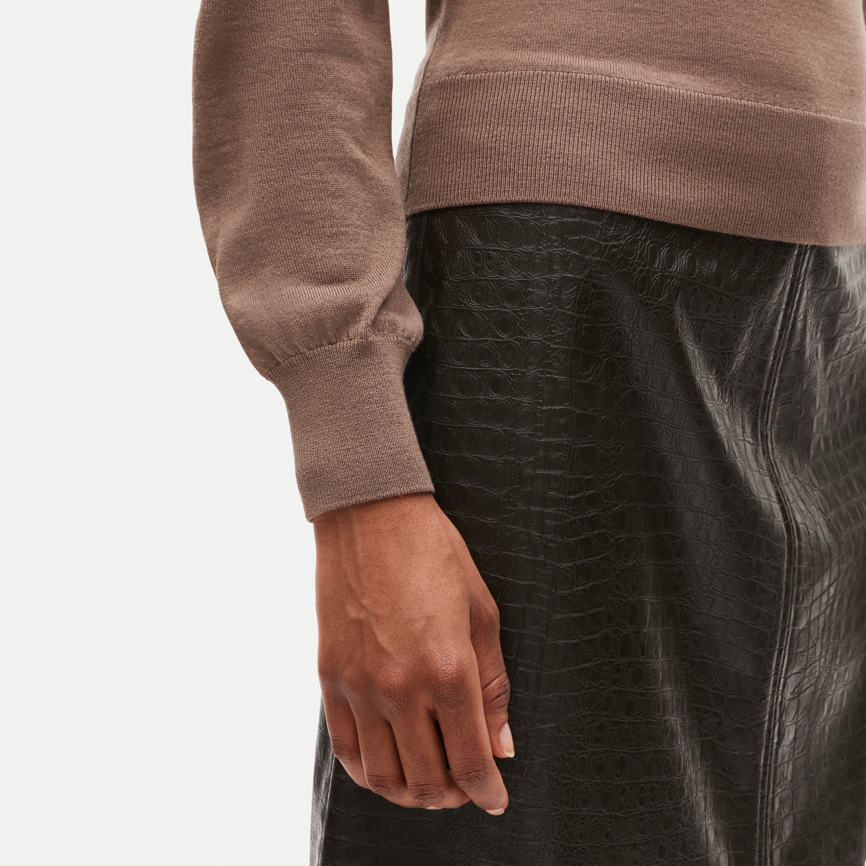 Clair crewneck sweater in merino wool blend