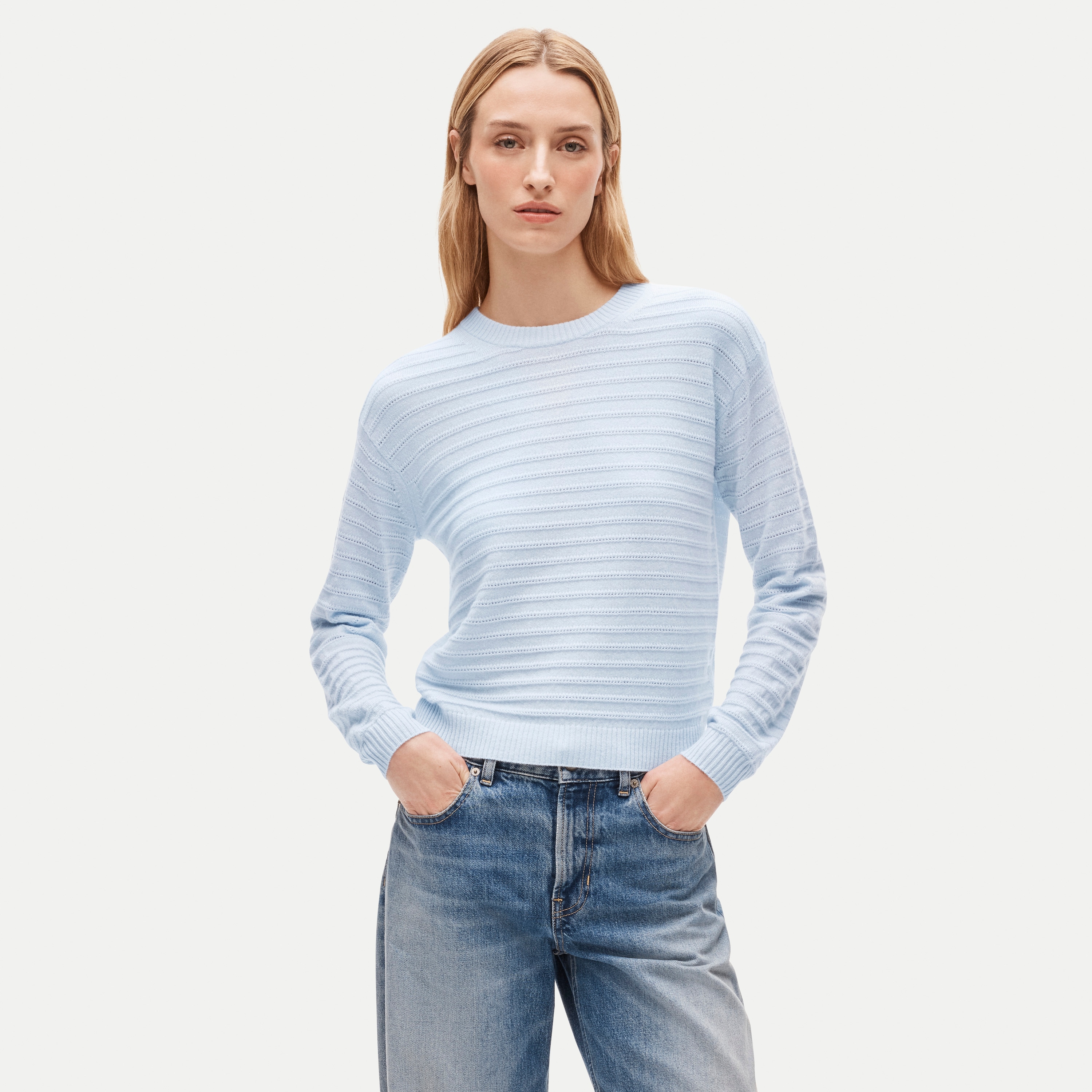 Perfect cashmere crewneck in pointelle stitch