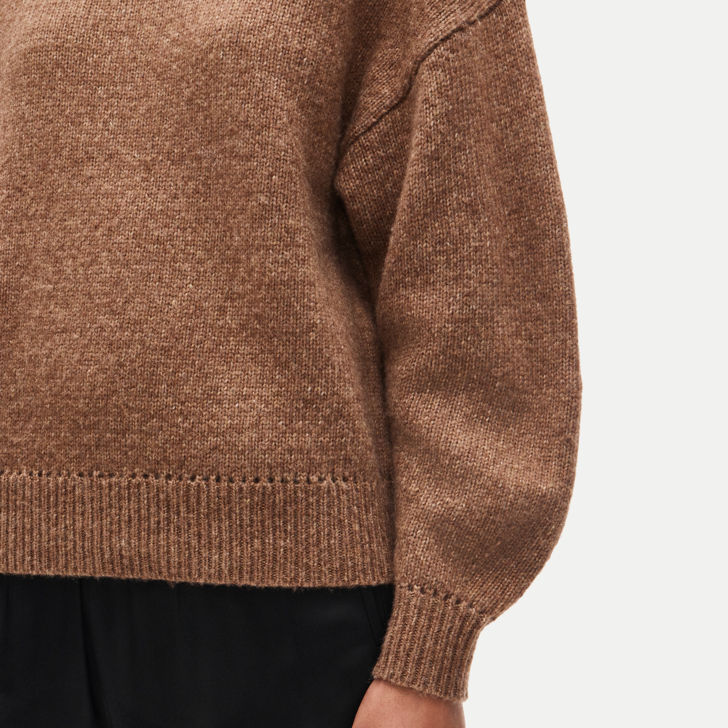 Oversized crewneck sweater in heather Italian yarn