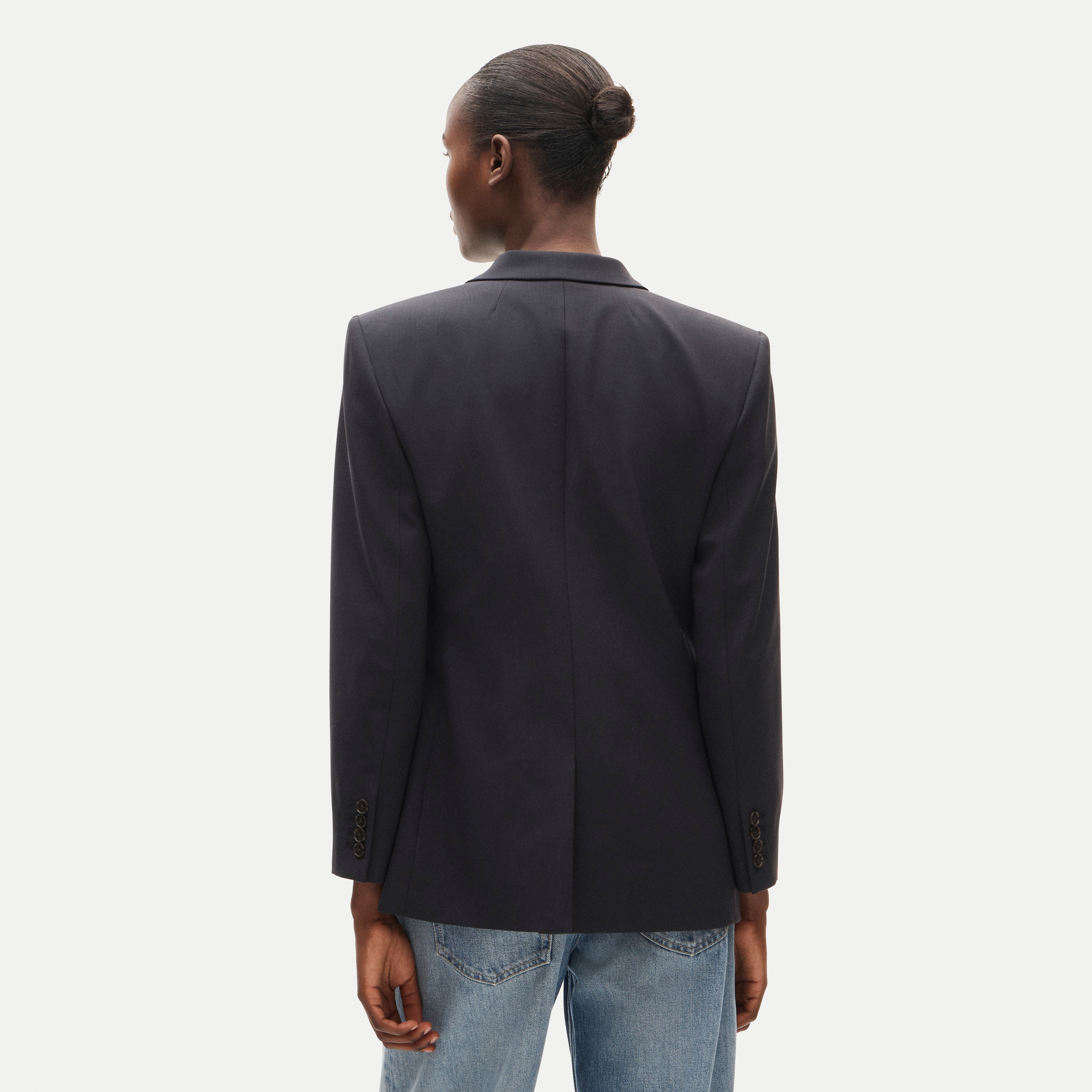 Single-button blazer in lightspun wool blend