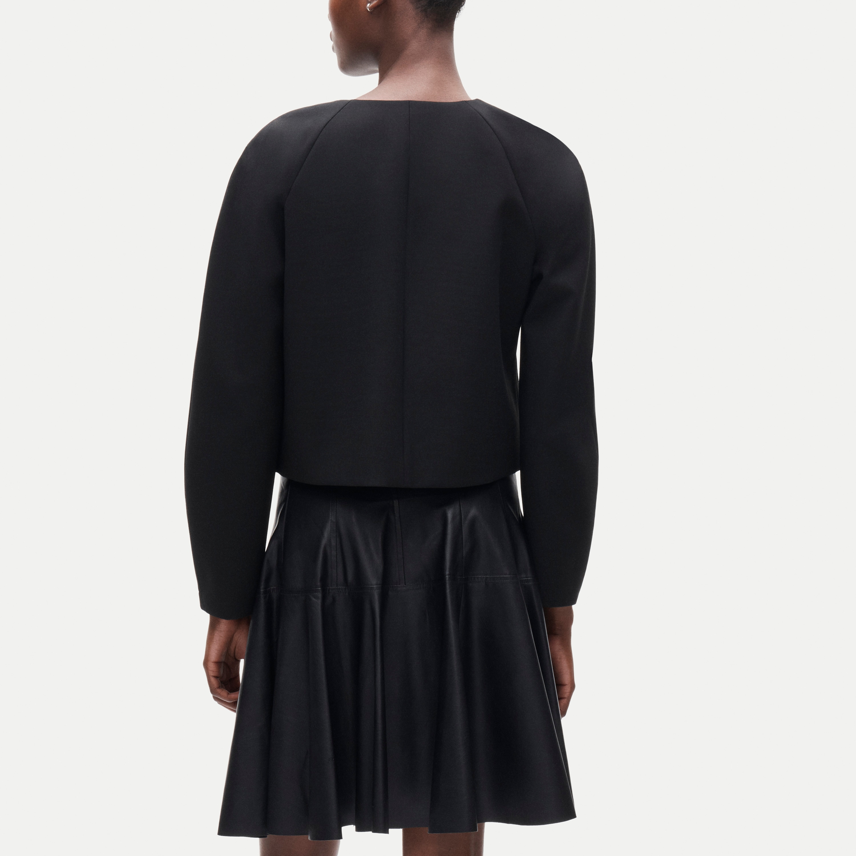 Drop-shoulder lady jacket in four-season stretch