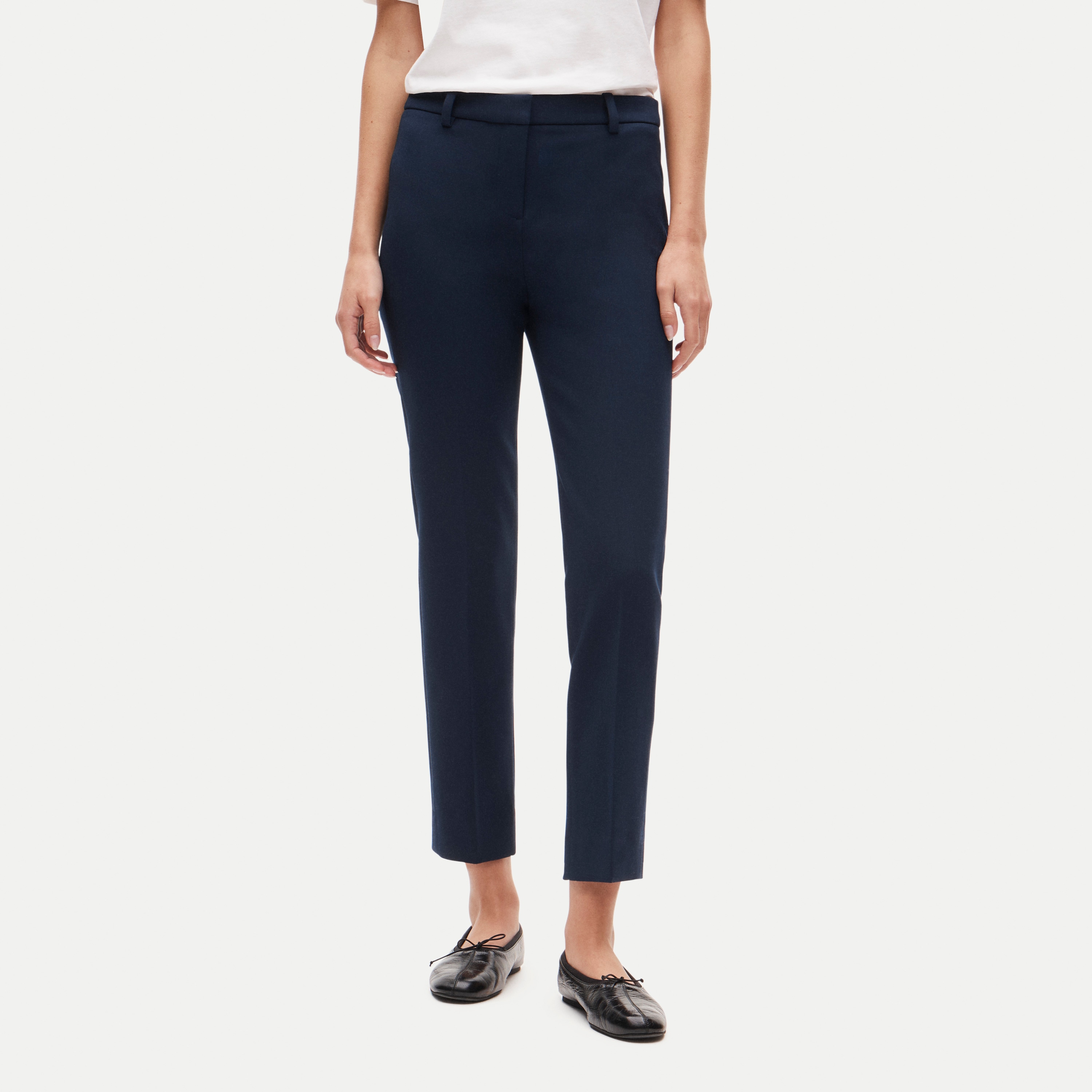 Café pant in four-season stretch
