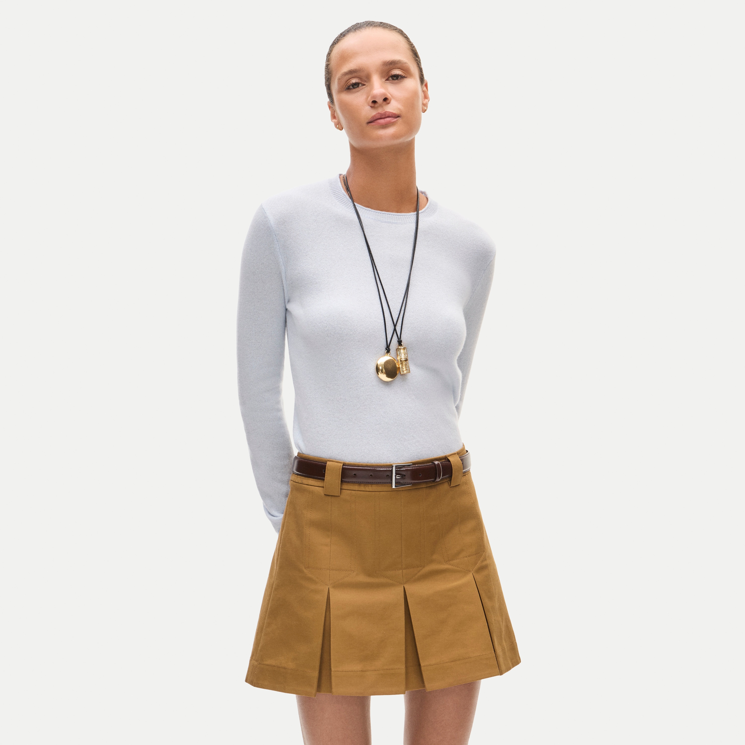 Pleated mini skirt in double poplin