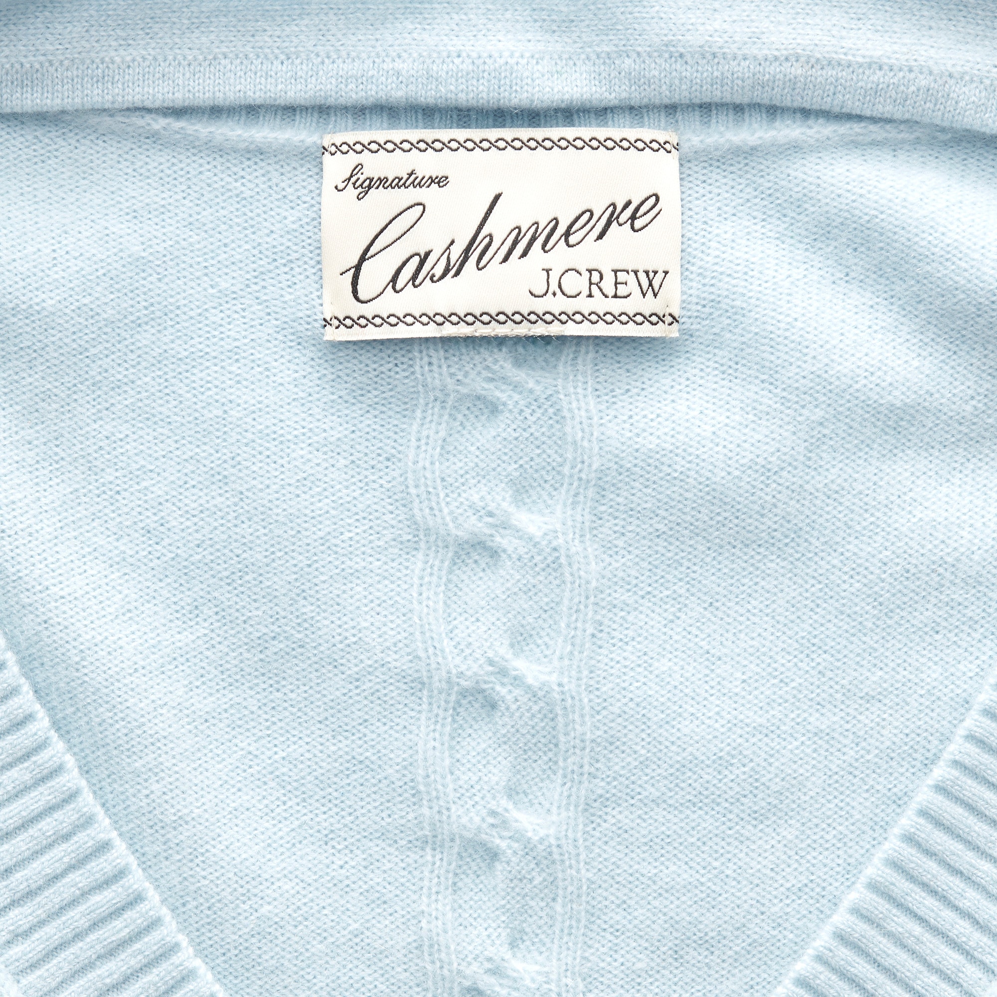Cashmere V-neck sweater with removable scarf