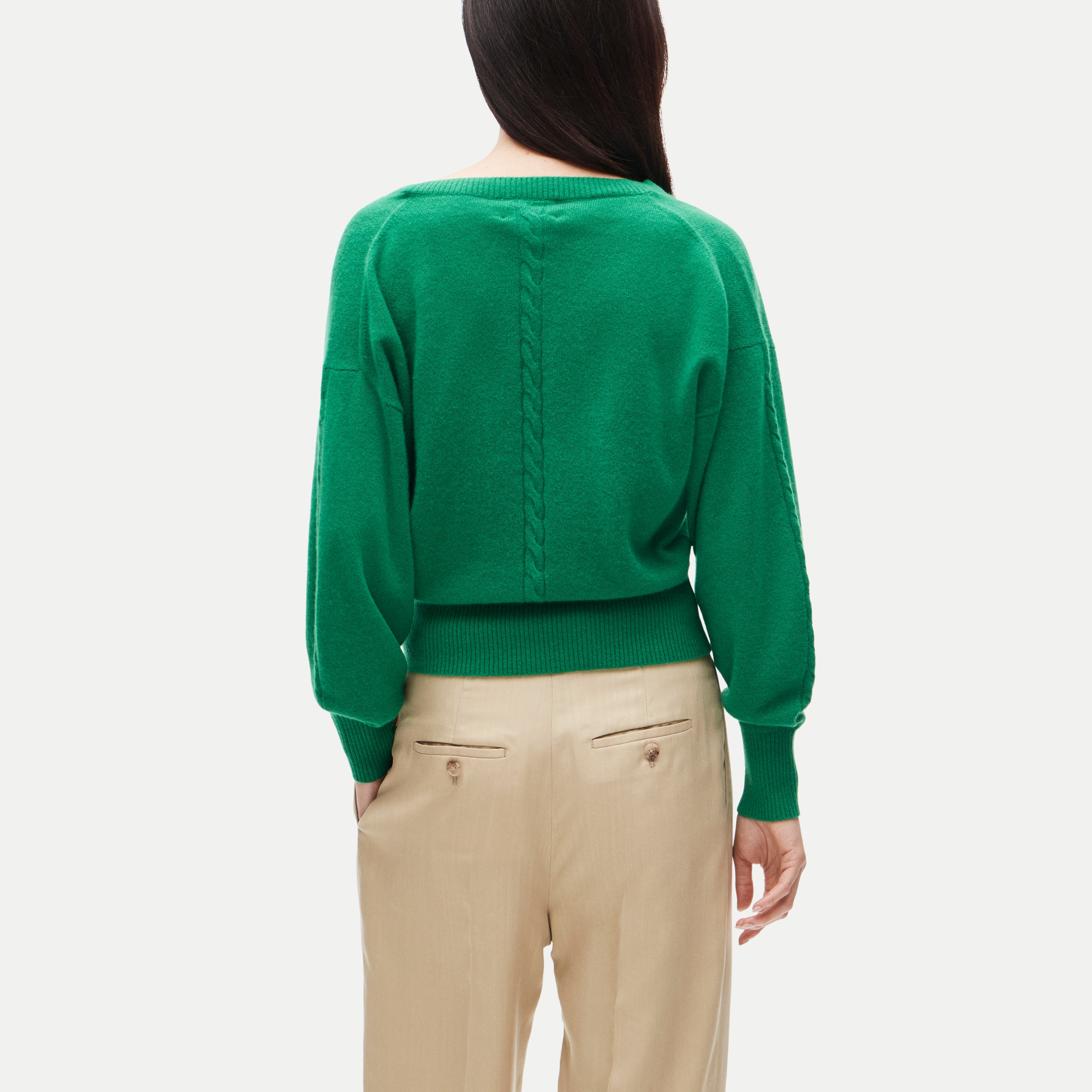 Cashmere V-neck sweater with removable scarf