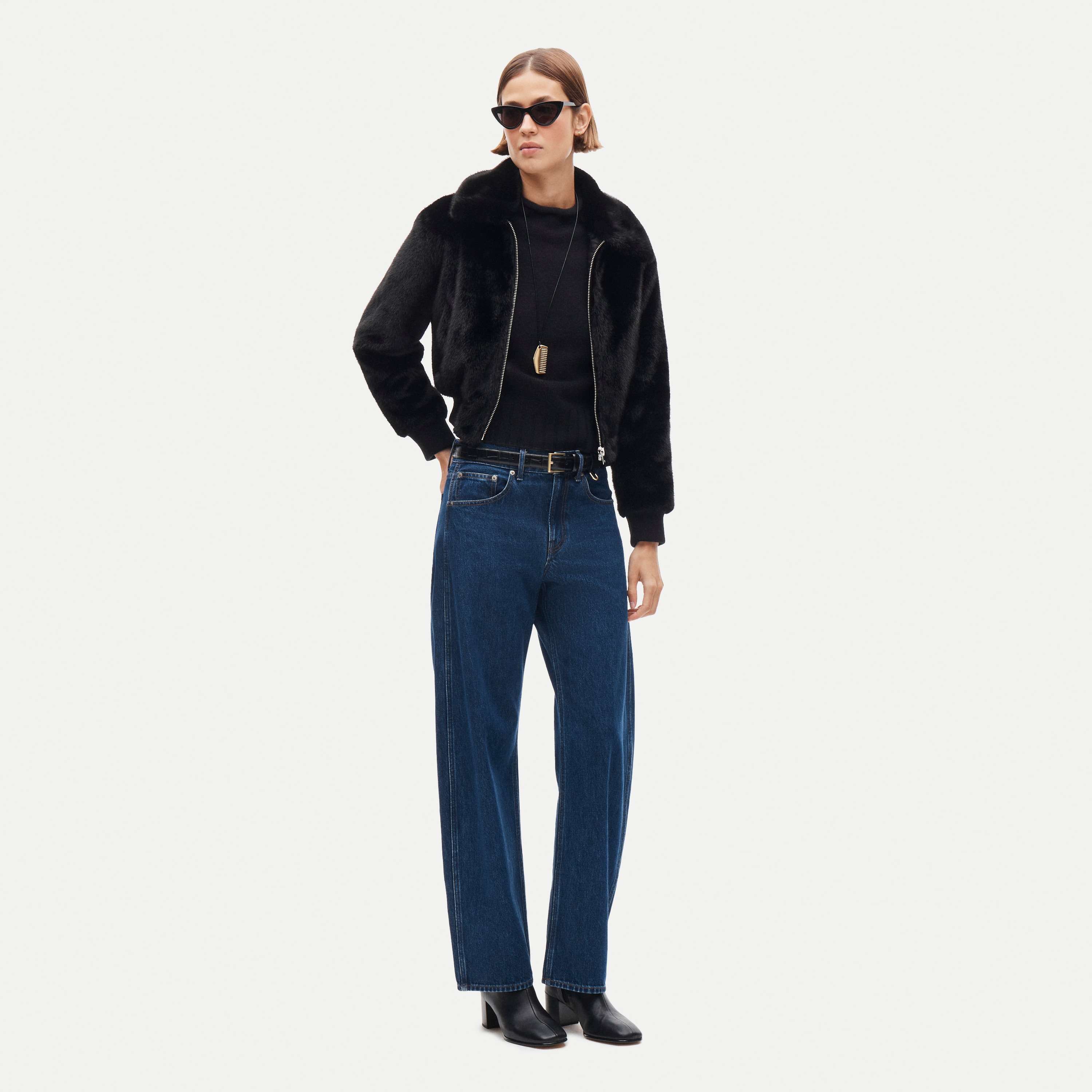Bomber jacket in faux fur