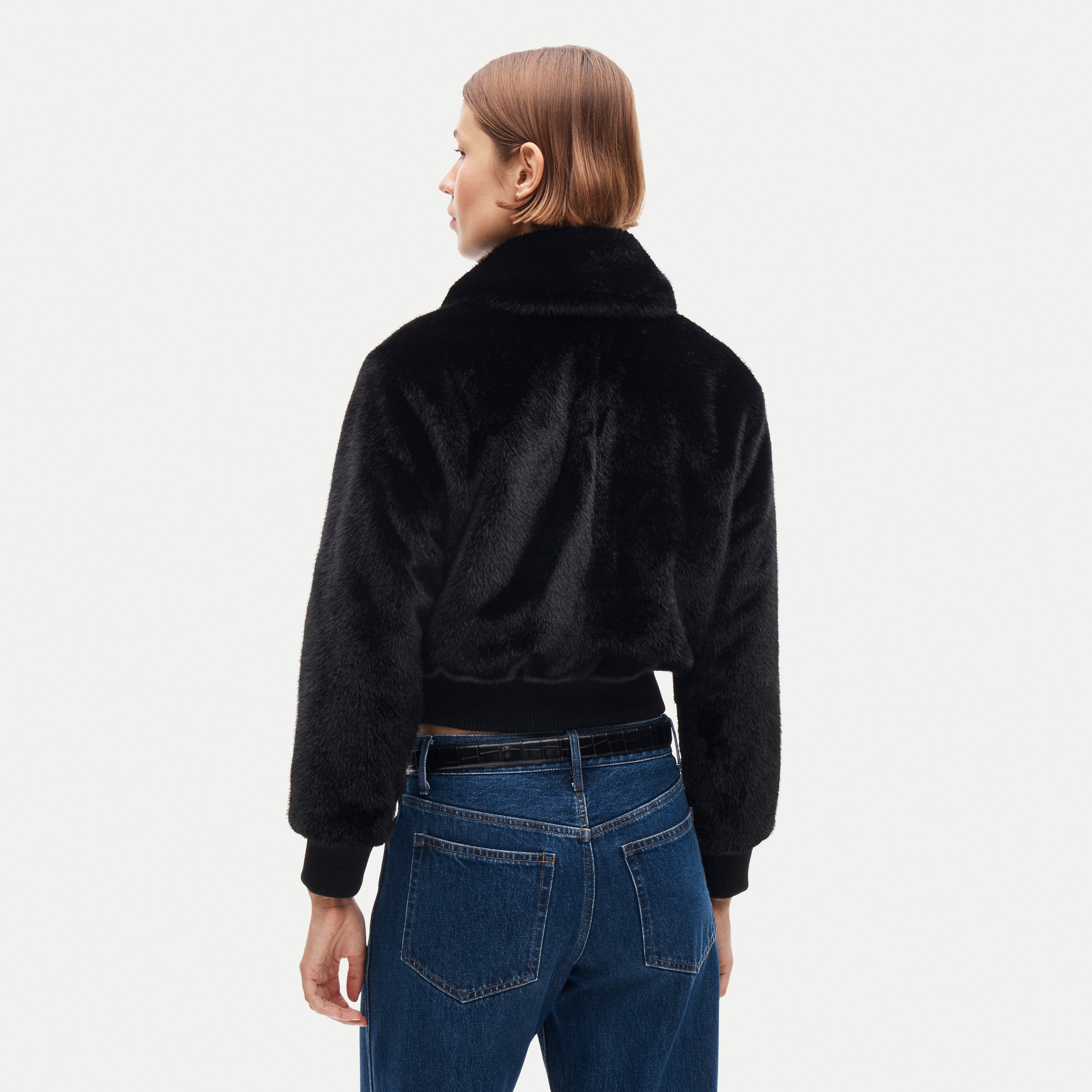 Bomber jacket in faux fur