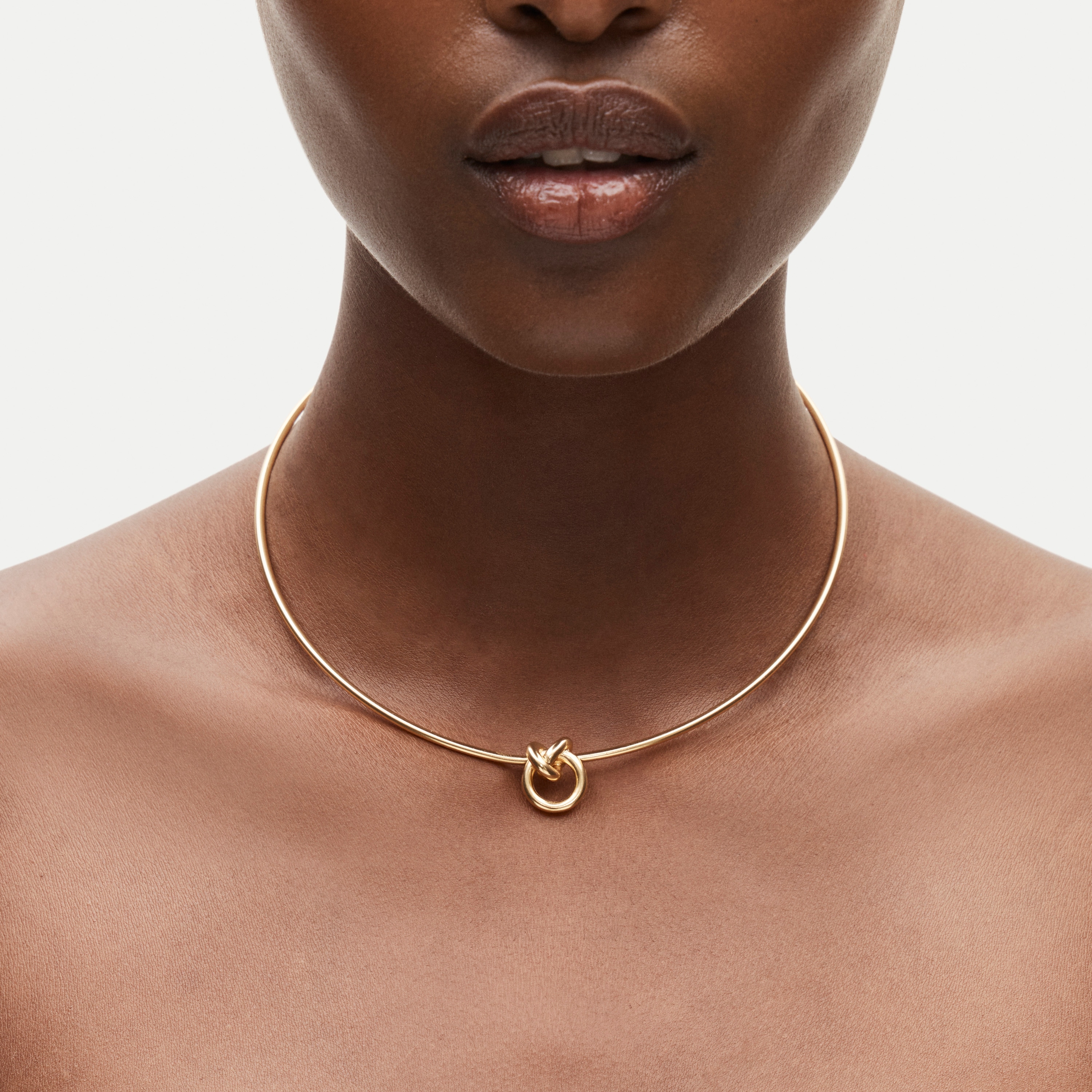 Sculptural knot necklace