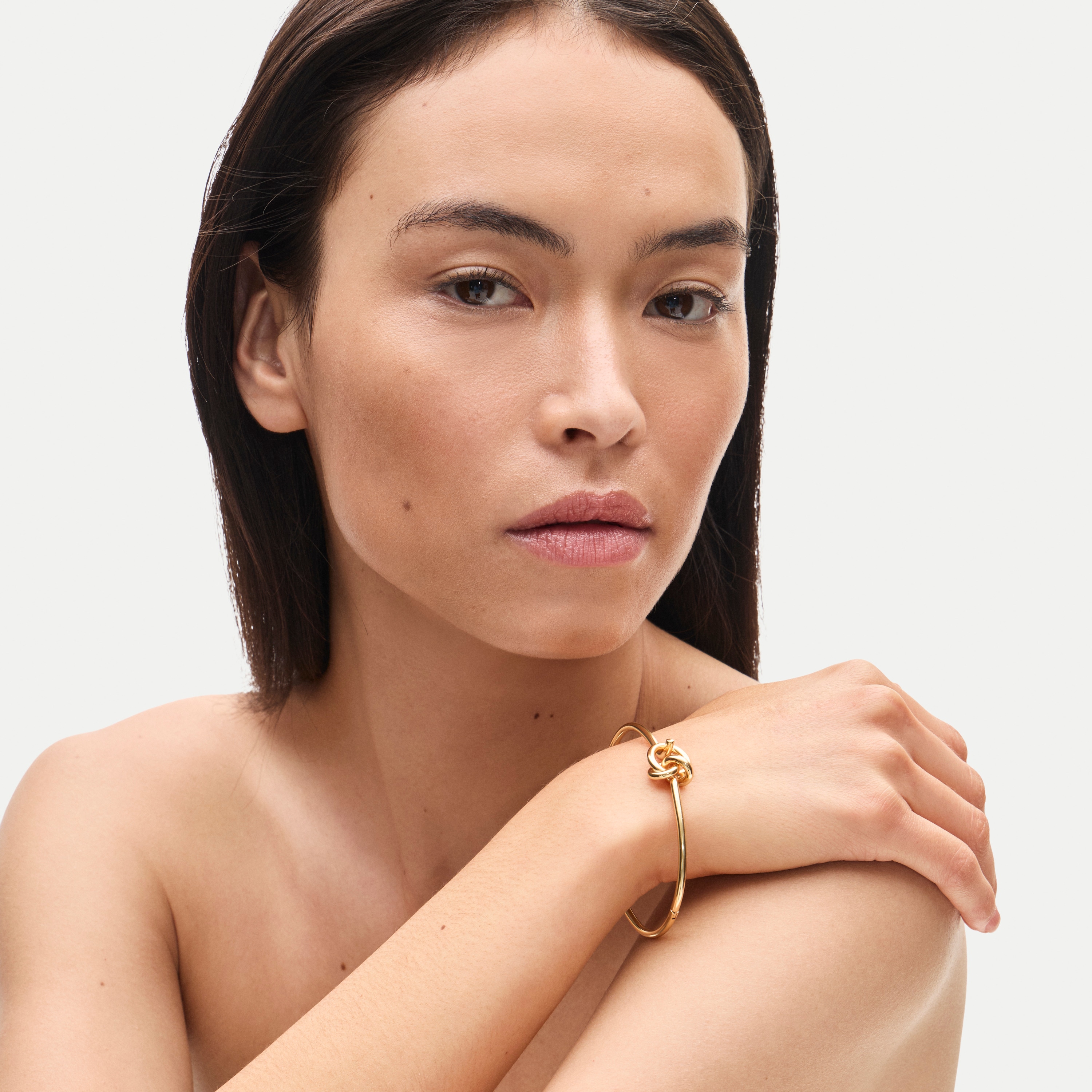 Sculptural knot bracelet