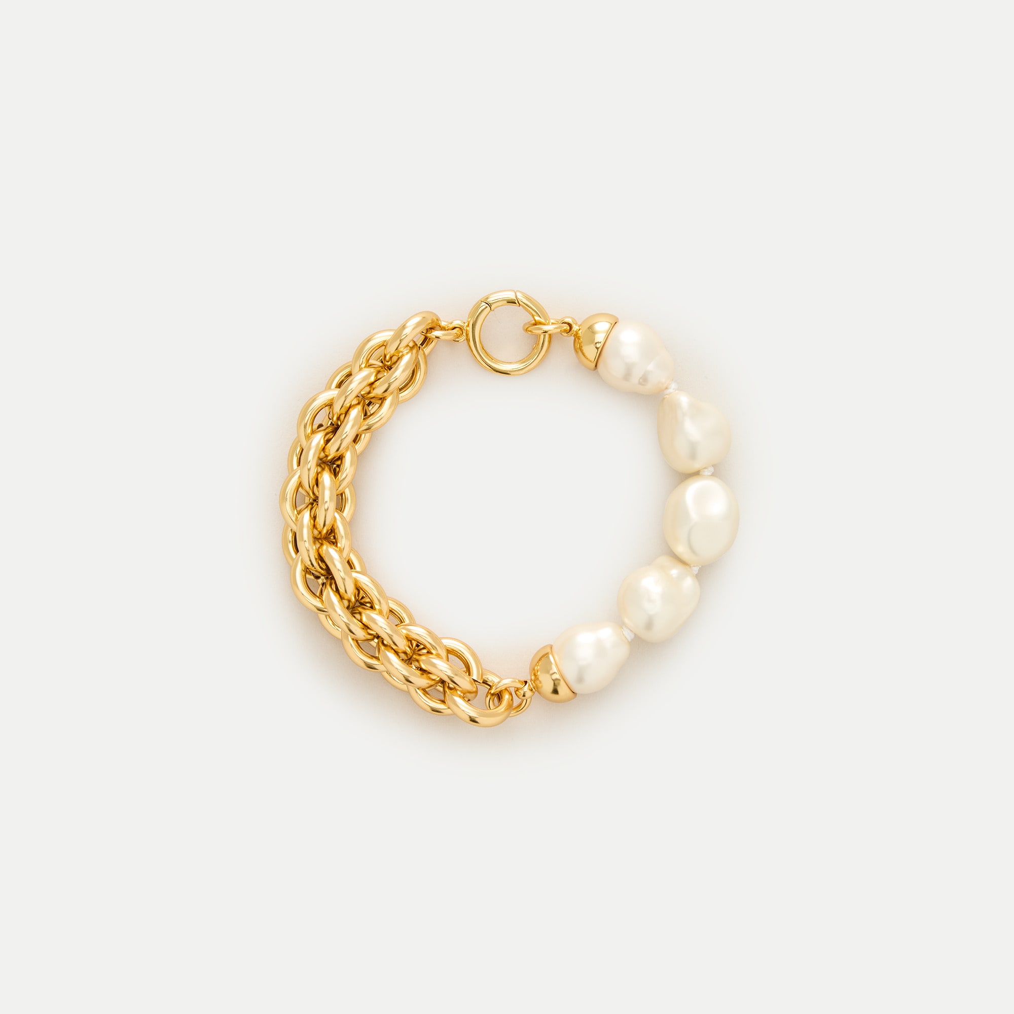 Pearl and chain bracelet